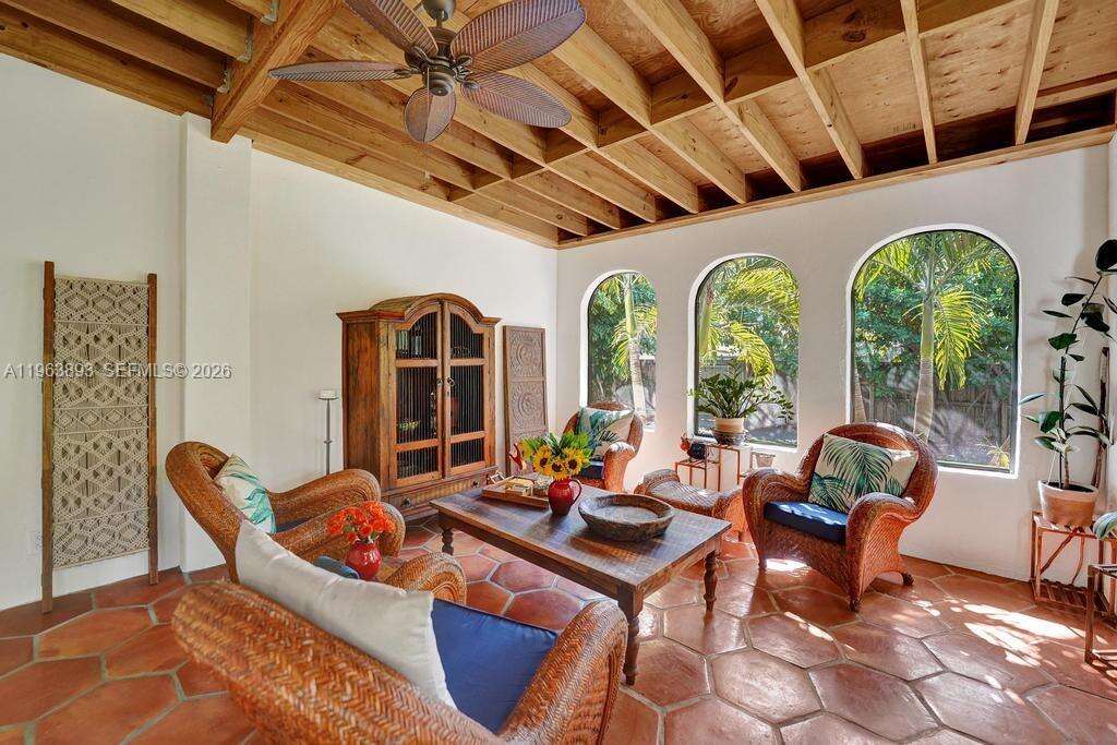 1028 Tyler St, Hollywood, FL 33019 | Picture 49