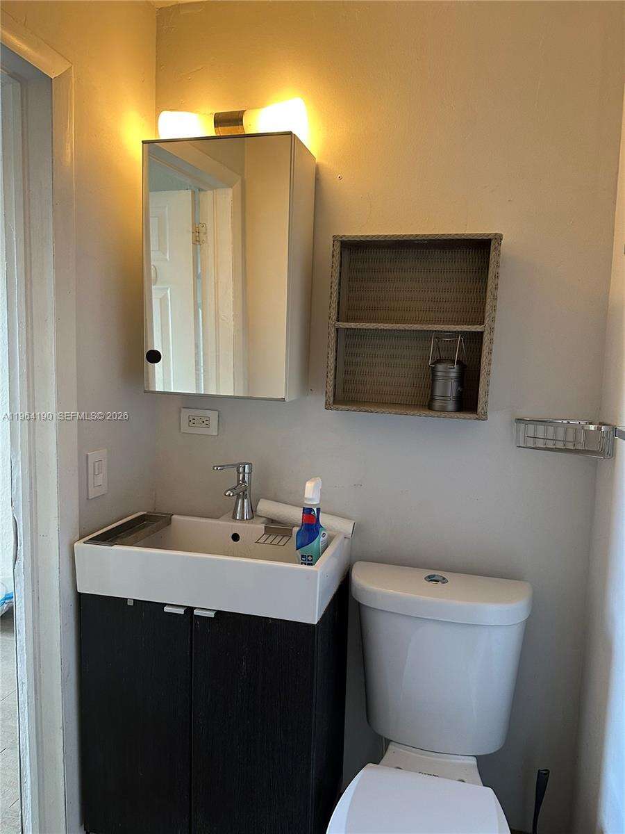 991 47th St, Hialeah, FL 33013 | Picture 43