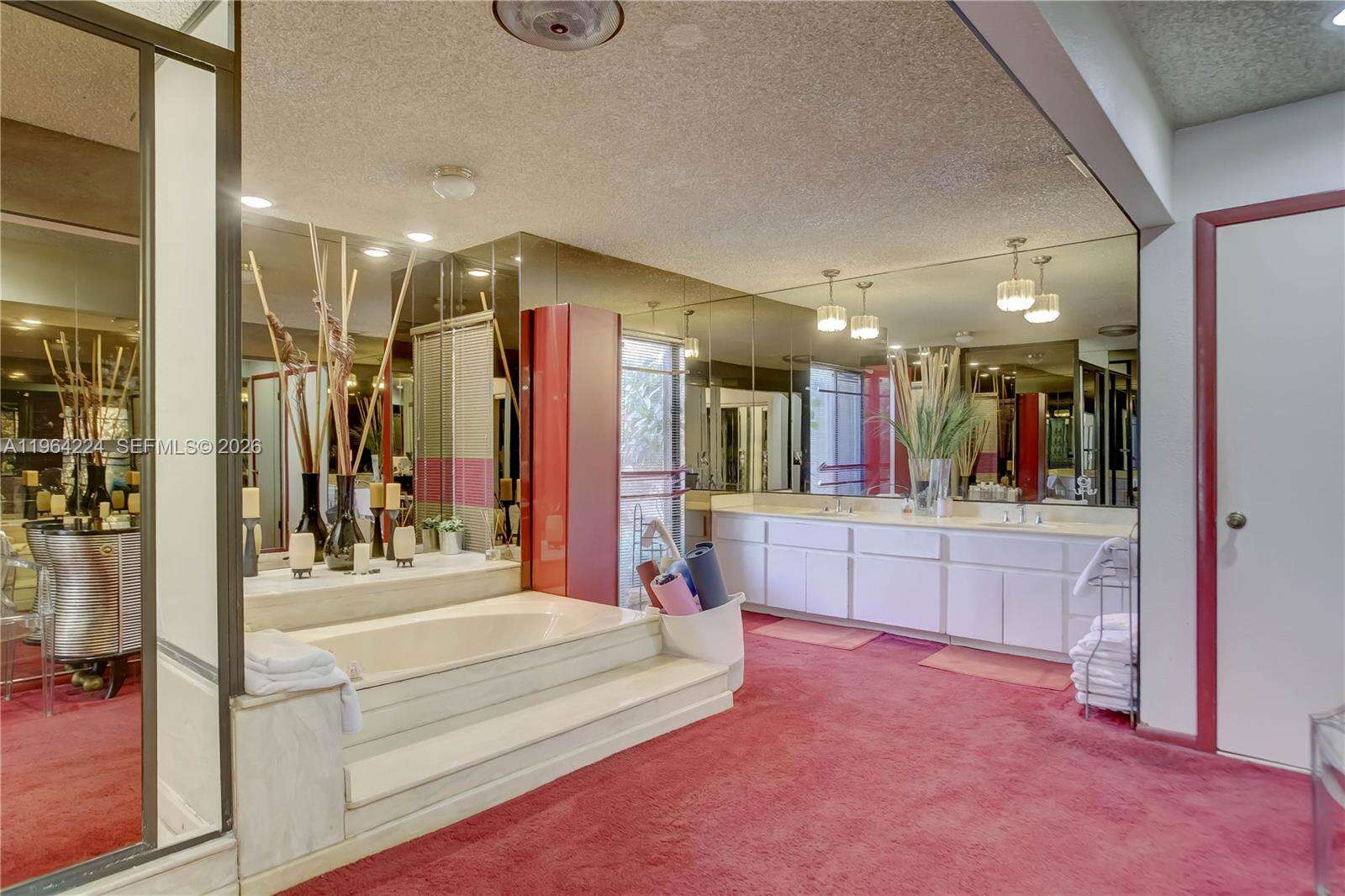 913 Diplomat Pkwy, Hallandale Beach, FL 33009 | Picture 11