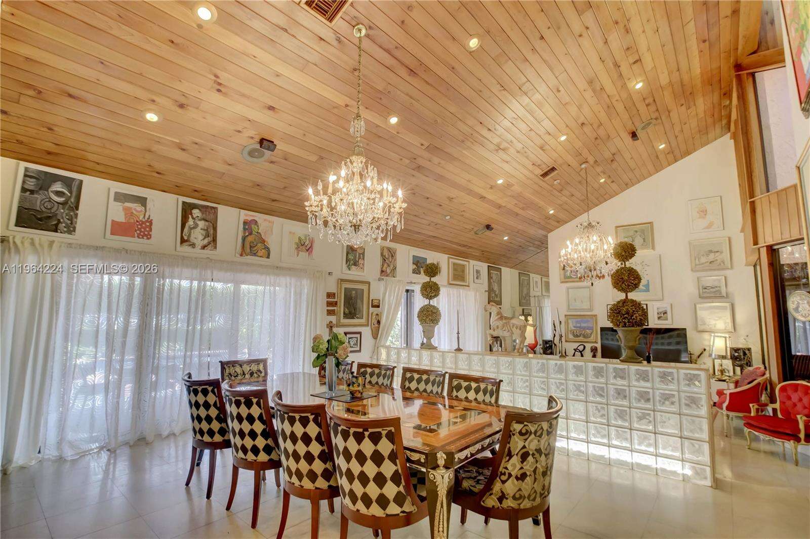 913 Diplomat Pkwy, Hallandale Beach, FL 33009 | Picture 3