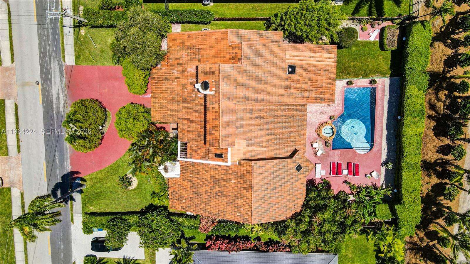 913 Diplomat Pkwy, Hallandale Beach, FL 33009 | Picture 9