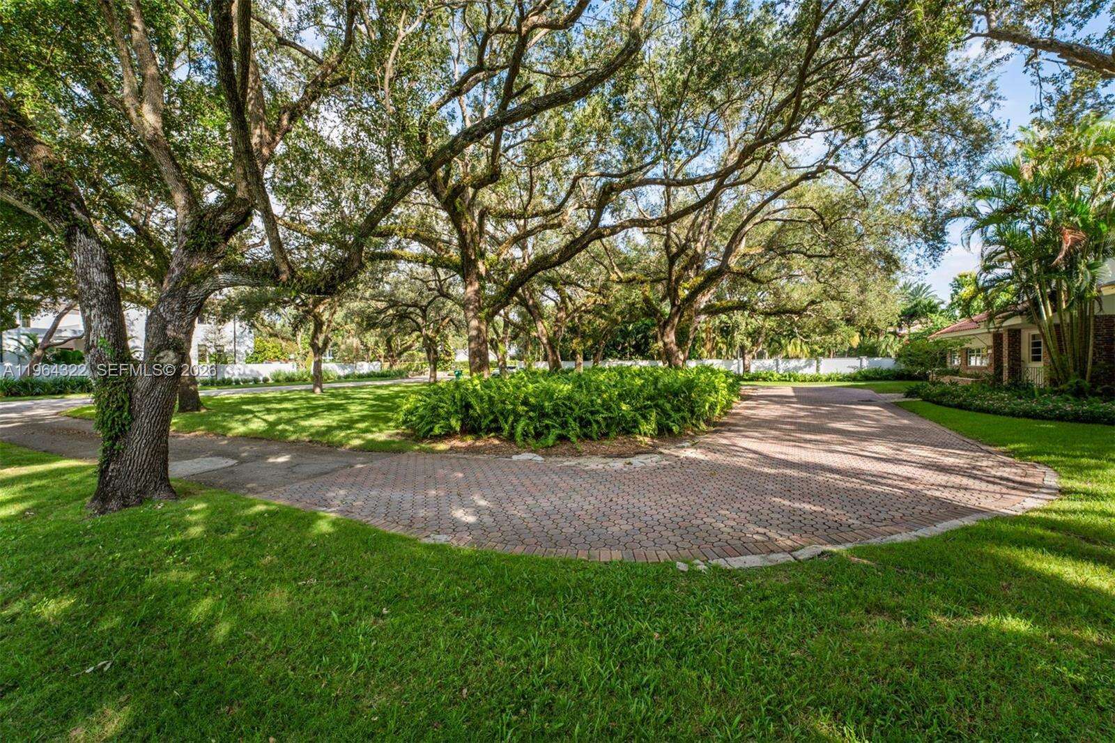 7301 Ponce De Leon Rd, Miami, FL 33143 | Picture 27