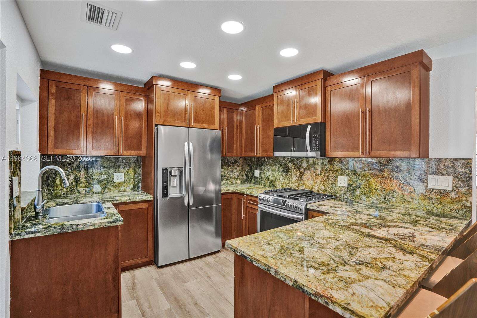 1517 Moffett St, Hollywood, FL 33020 | Picture 9