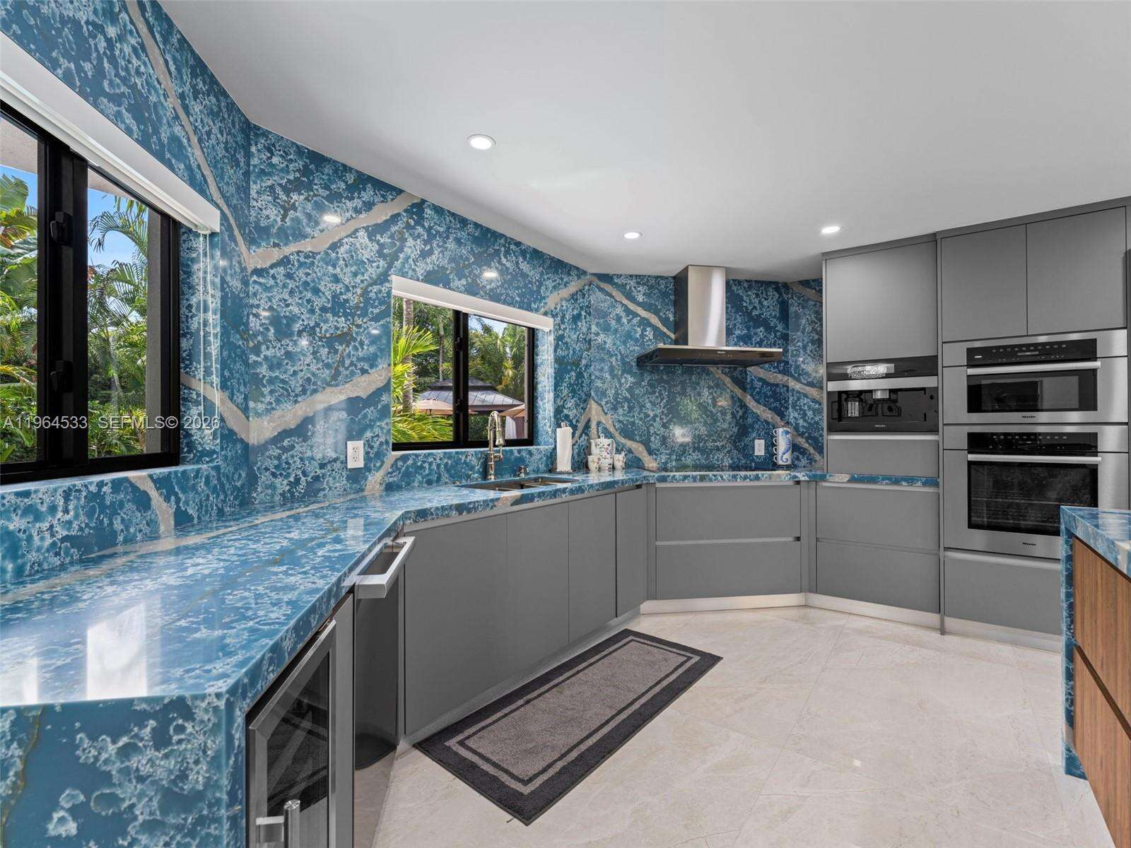 6180 Pine Tree Dr, Miami Beach, FL 33140 | Picture 22