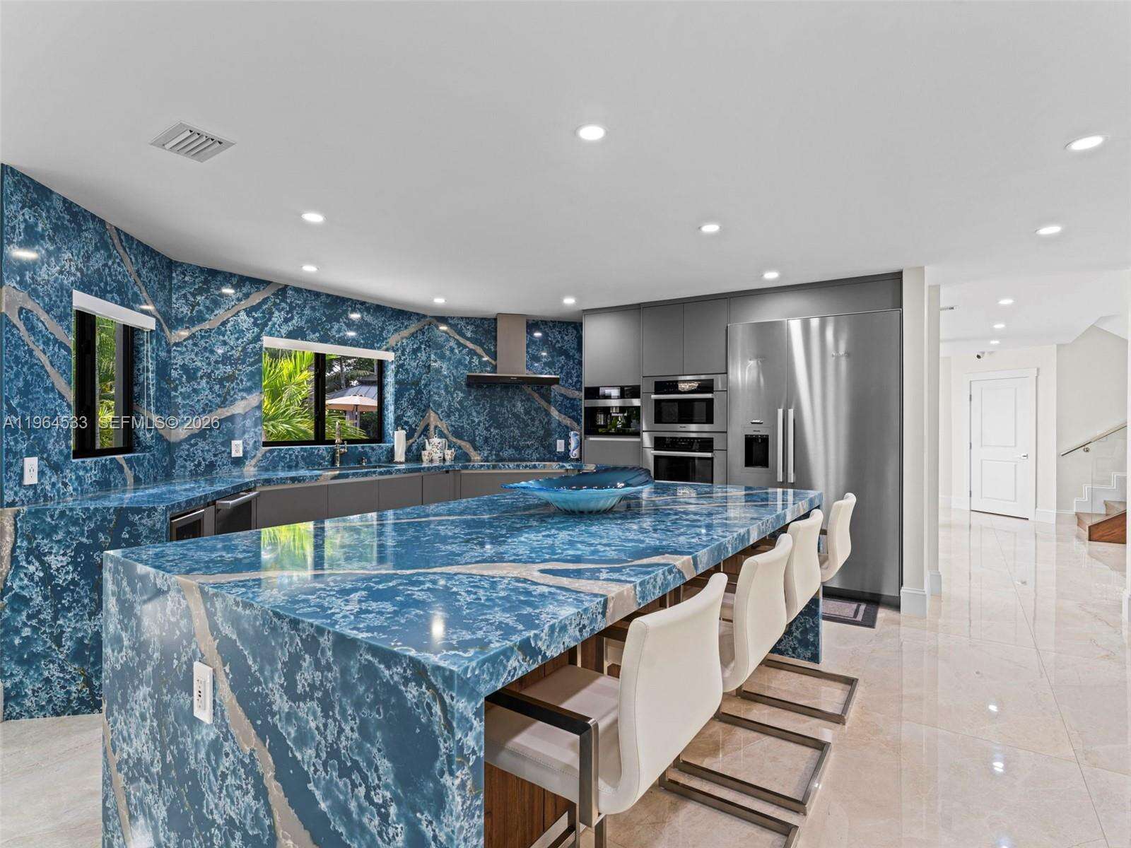 6180 Pine Tree Dr, Miami Beach, FL 33140 | Picture 24