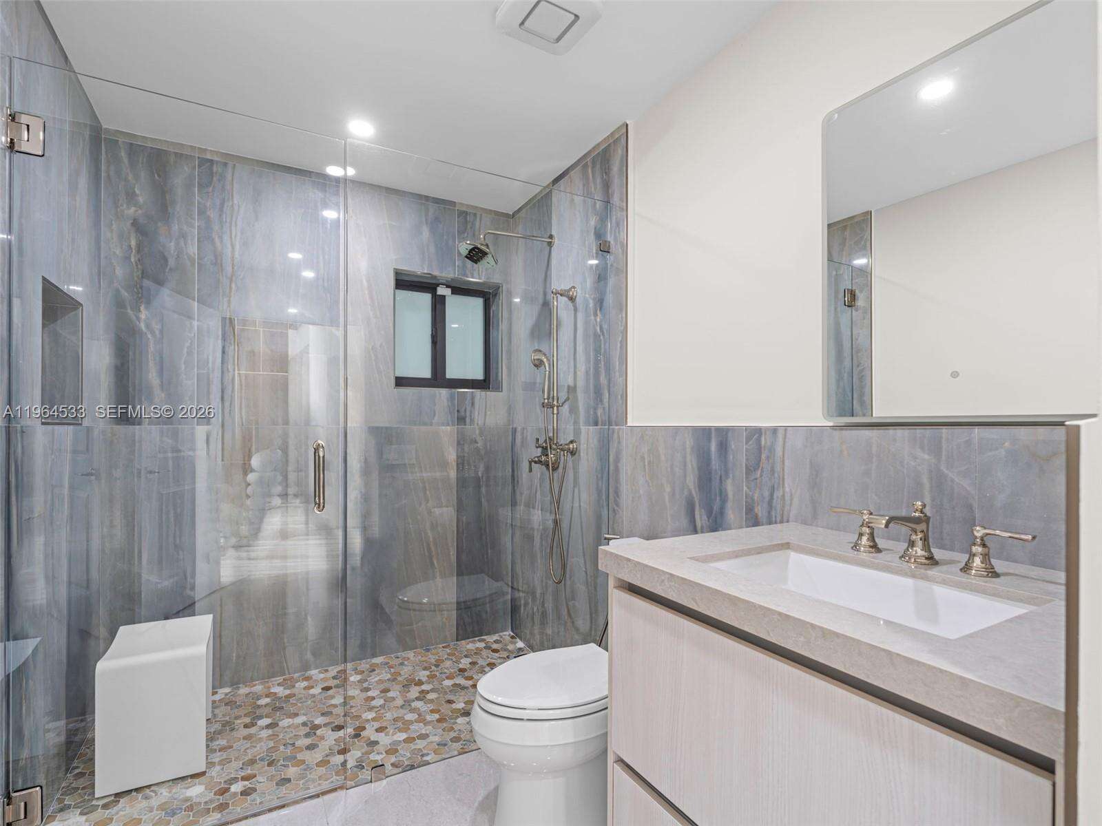 6180 Pine Tree Dr, Miami Beach, FL 33140 | Picture 29