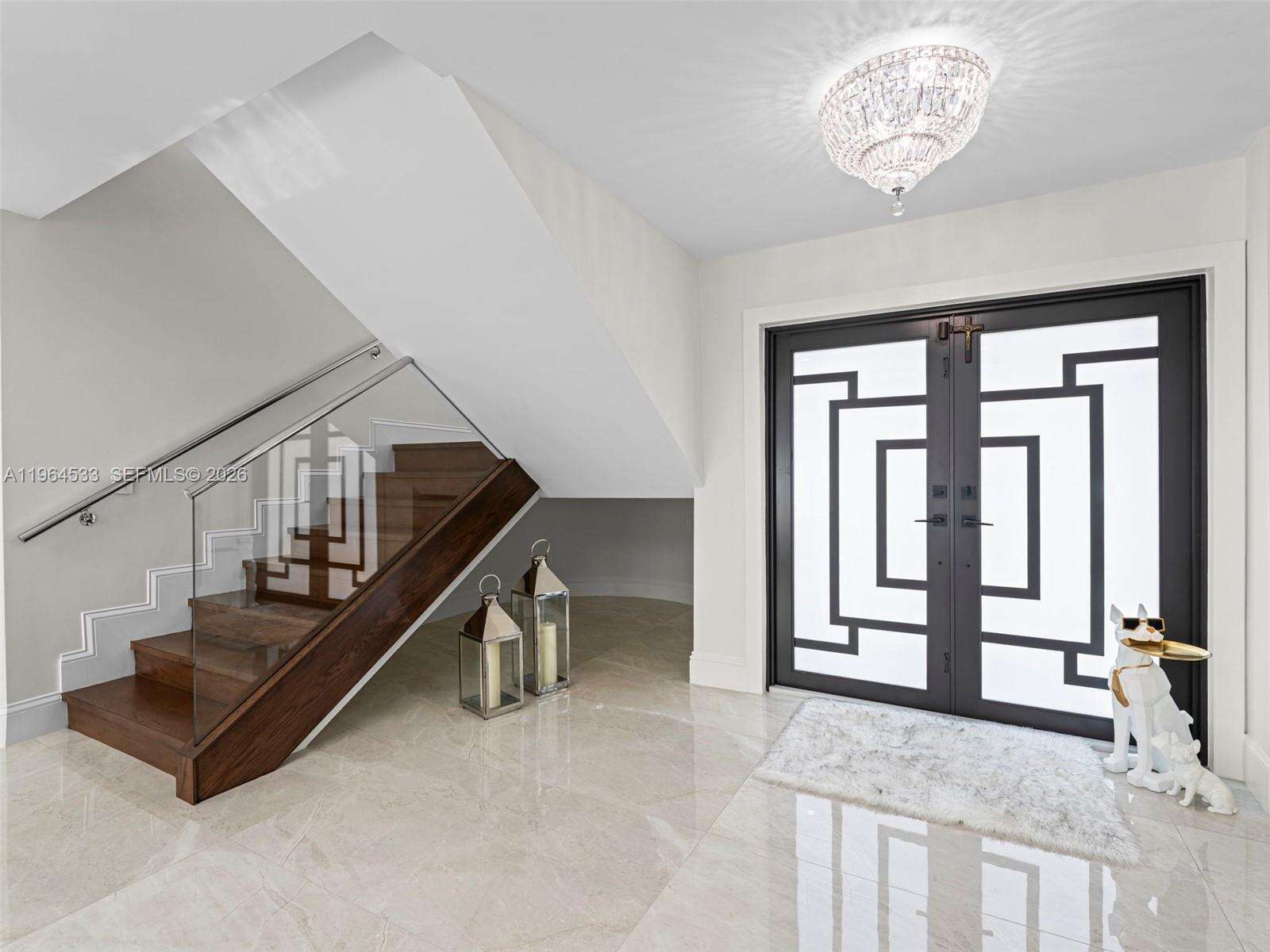 6180 Pine Tree Dr, Miami Beach, FL 33140 | Picture 7