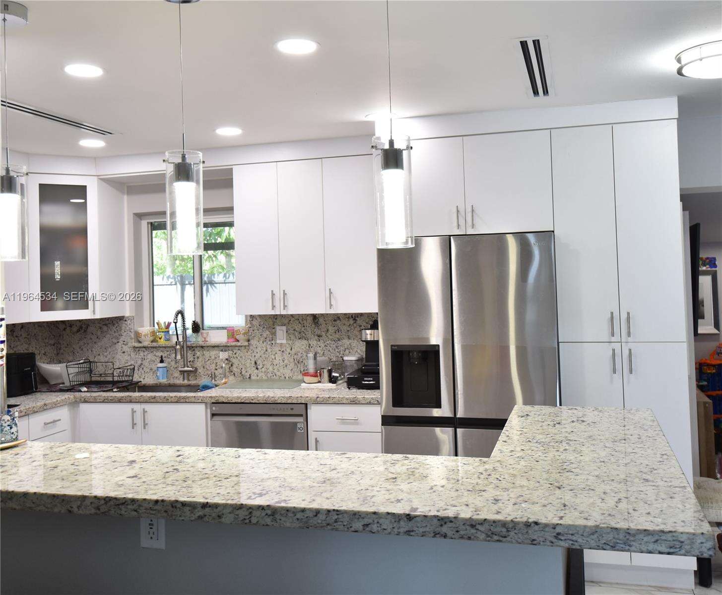 630 66th Ave, Hollywood, FL 33024 - For Sale photo 5