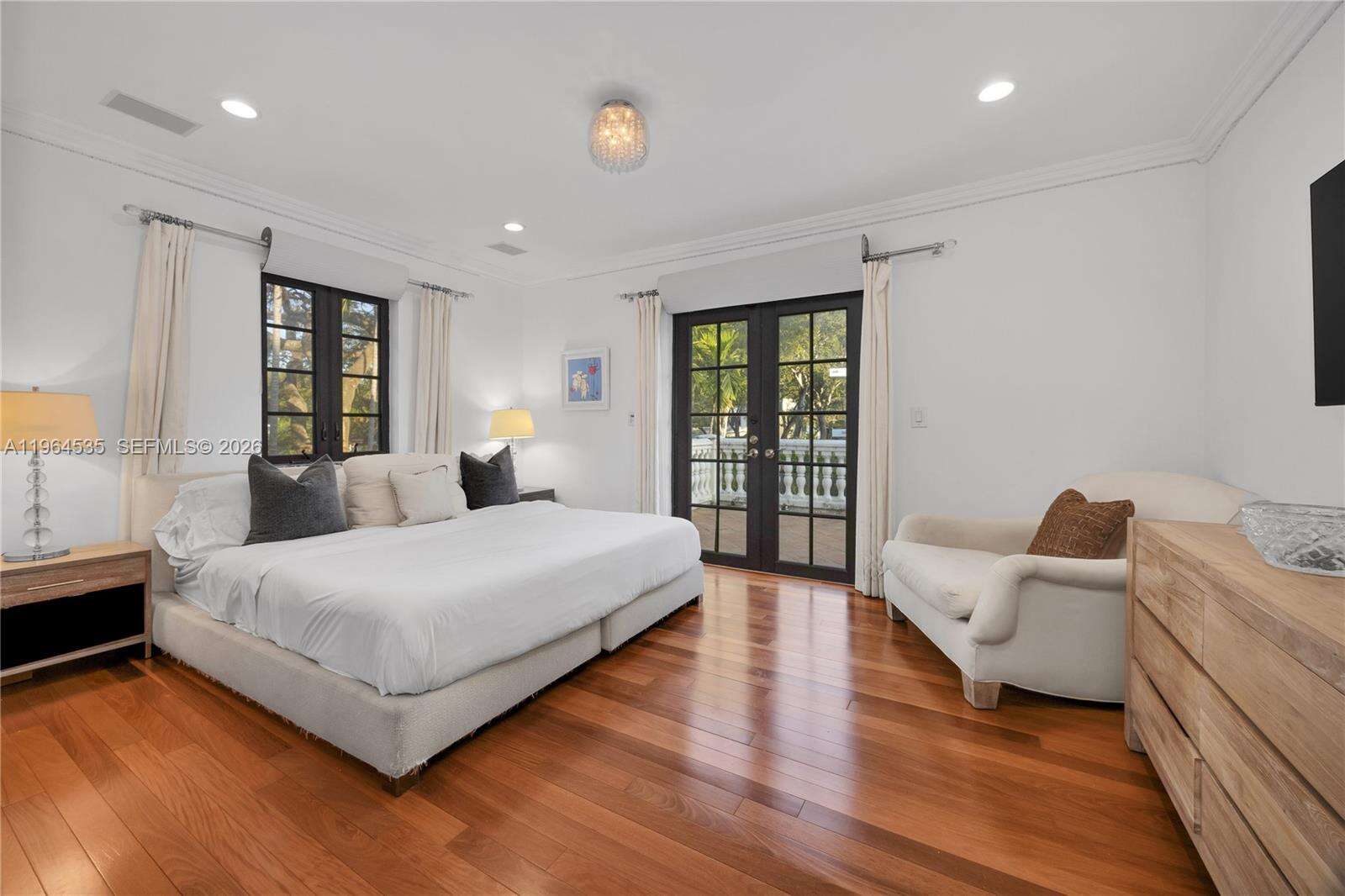 1648 Nocatee Dr, Miami, FL 33133 | Picture 19