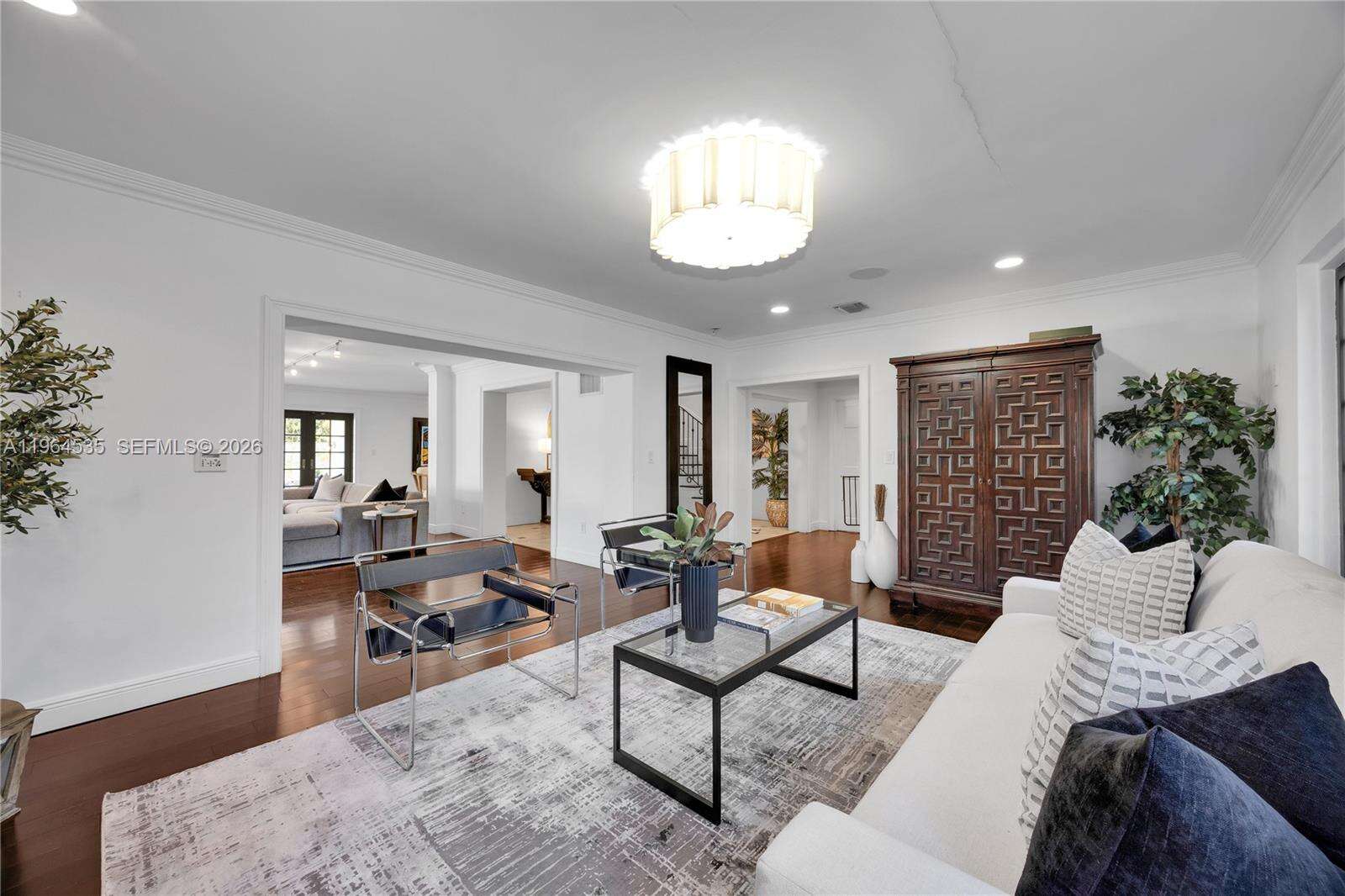 1648 Nocatee Dr, Miami, FL 33133 | Picture 3