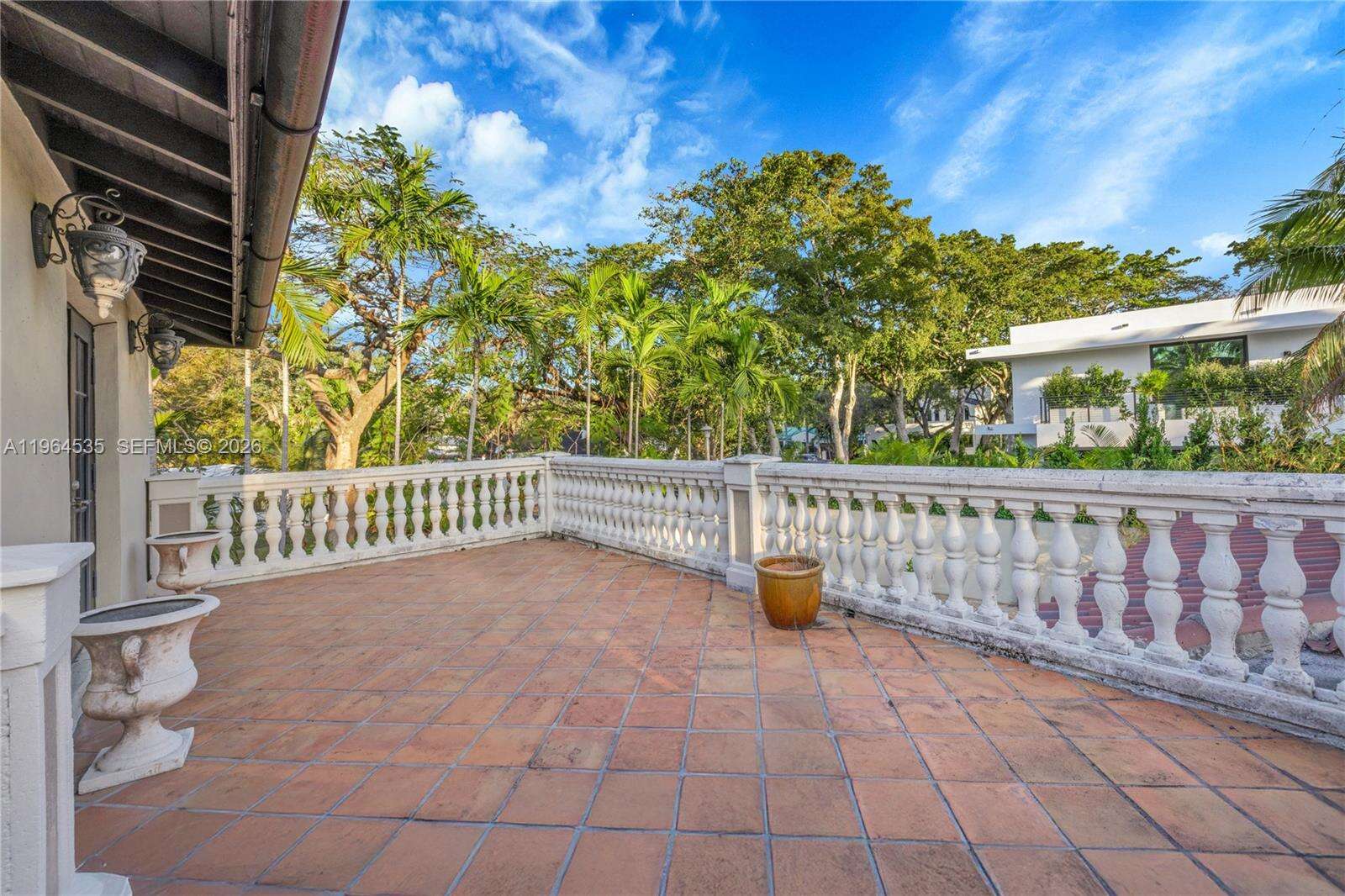 1648 Nocatee Dr, Miami, FL 33133 | Picture 22