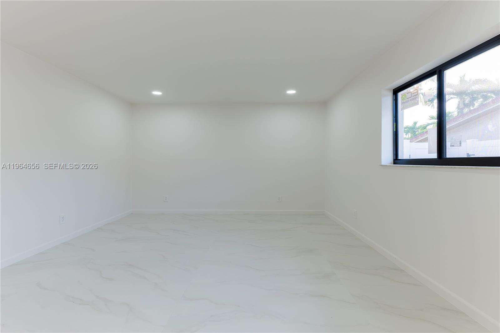 2415 35th Dr, Fort Lauderdale, FL 33308 | Picture 24