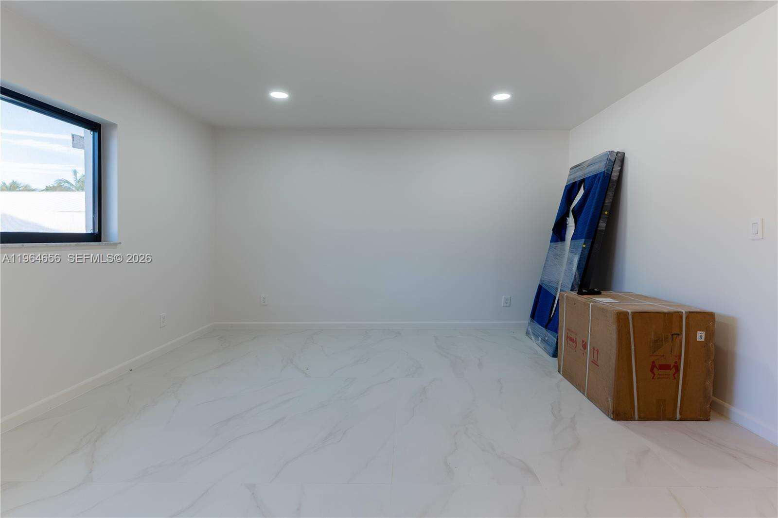 2415 35th Dr, Fort Lauderdale, FL 33308 | Picture 33