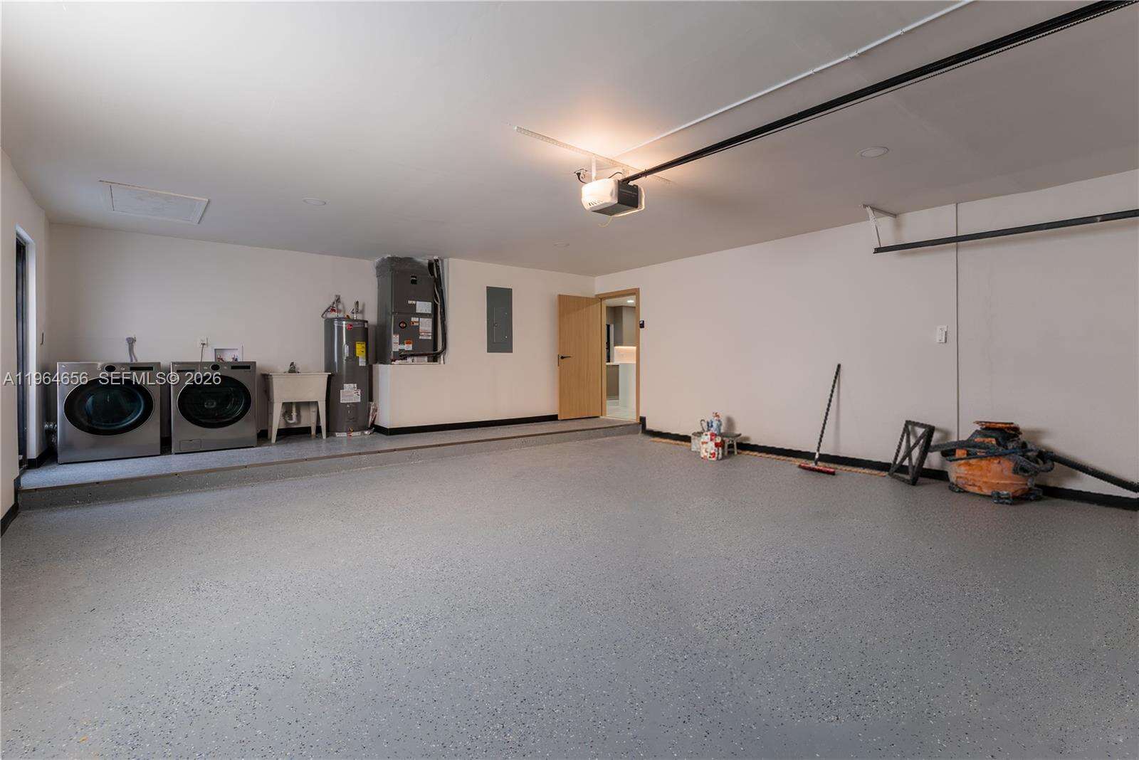 2415 35th Dr, Fort Lauderdale, FL 33308 | Picture 36