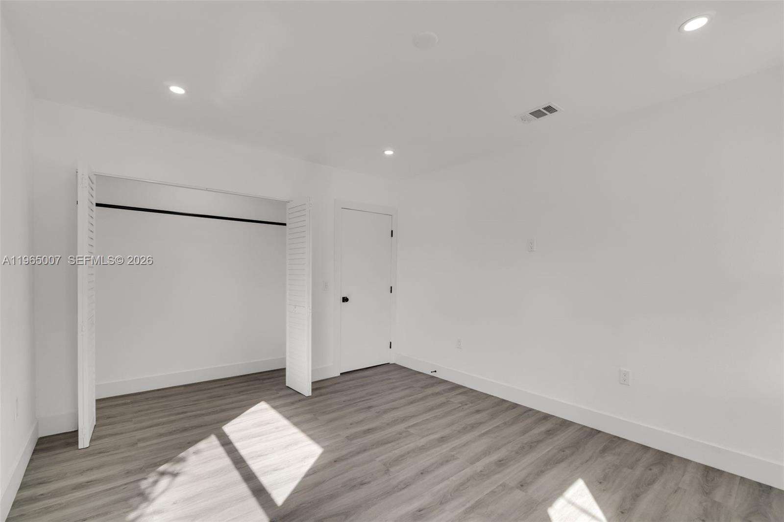 30 7th St, Hallandale Beach, FL 33009 | Picture 20