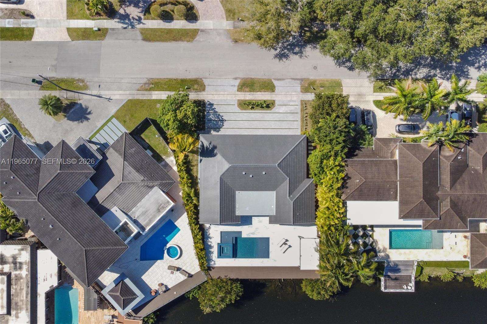 19721 23rd Ave, Miami, FL 33180 | Picture 34