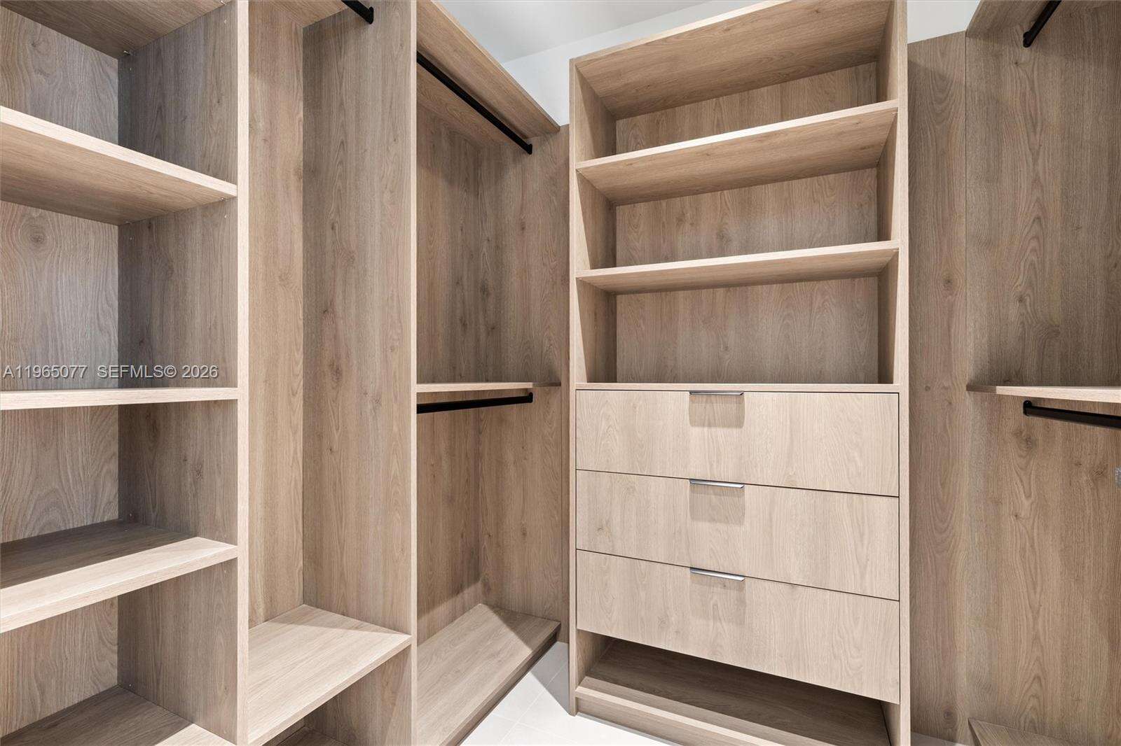 19721 23rd Ave, Miami, FL 33180 | Picture 38