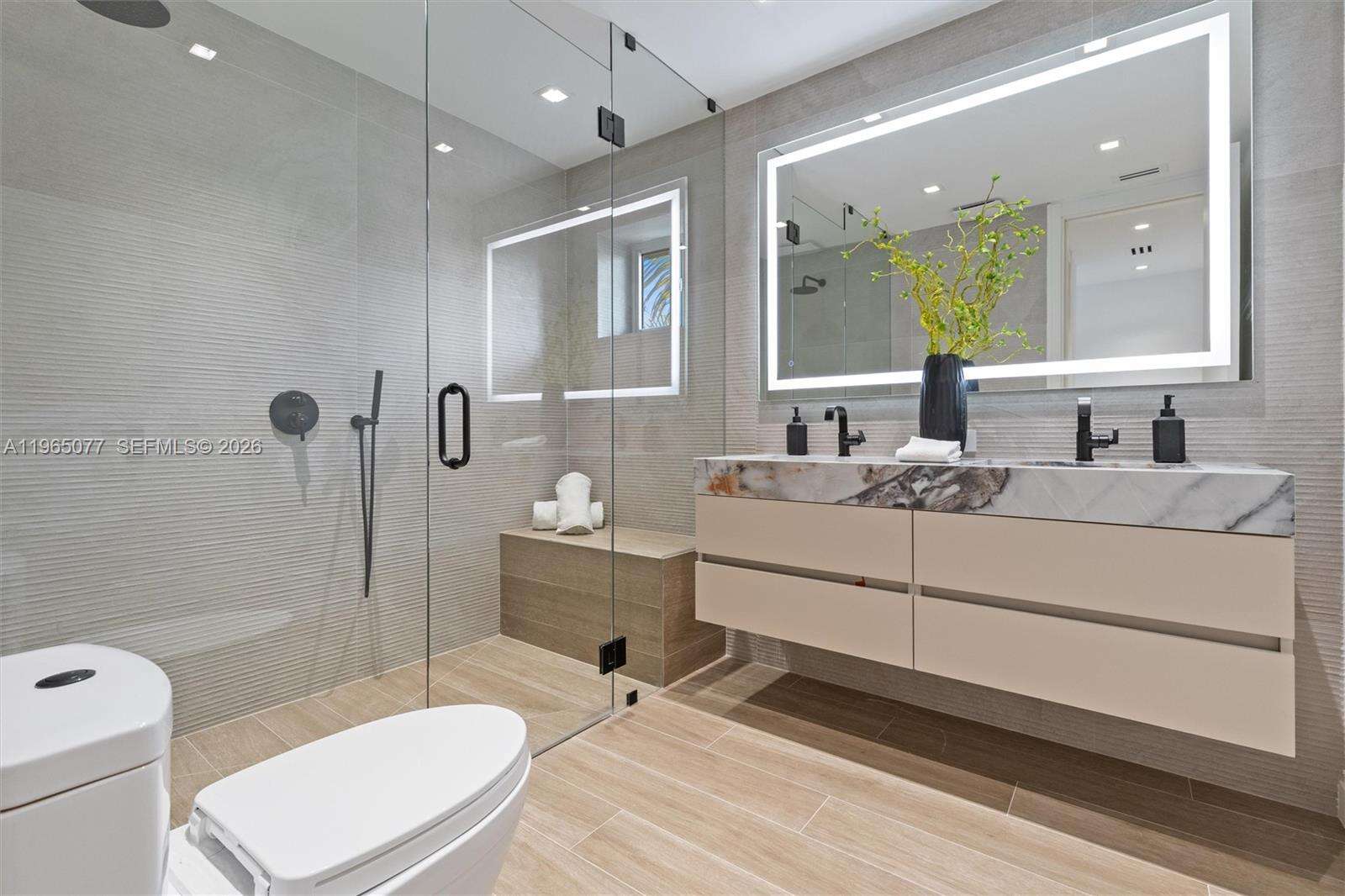 19721 23rd Ave, Miami, FL 33180 | Picture 44