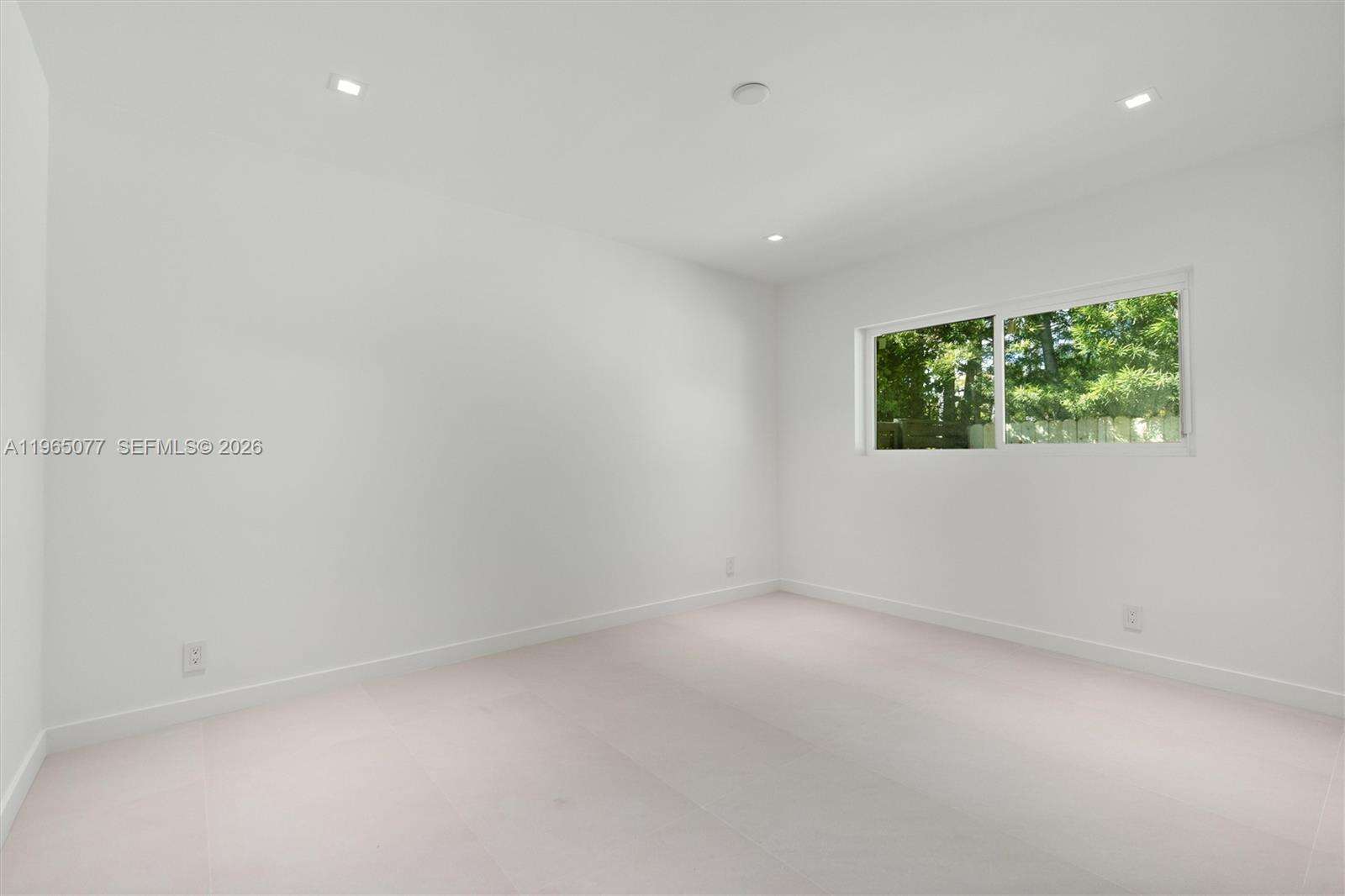 19721 23rd Ave, Miami, FL 33180 | Picture 45