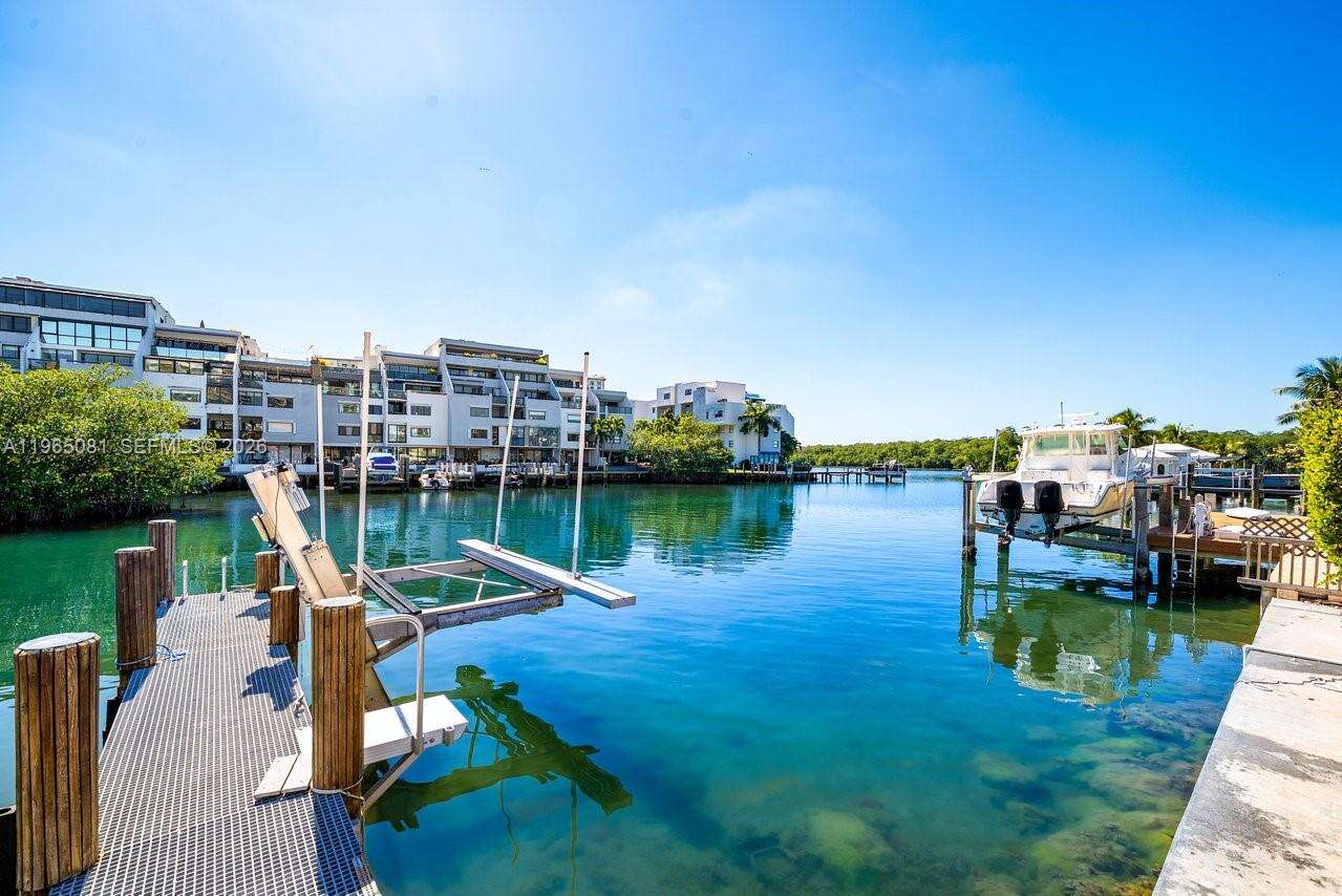 306 Atlantic Ave, Sunny Isles Beach, FL 33160 | Picture 9