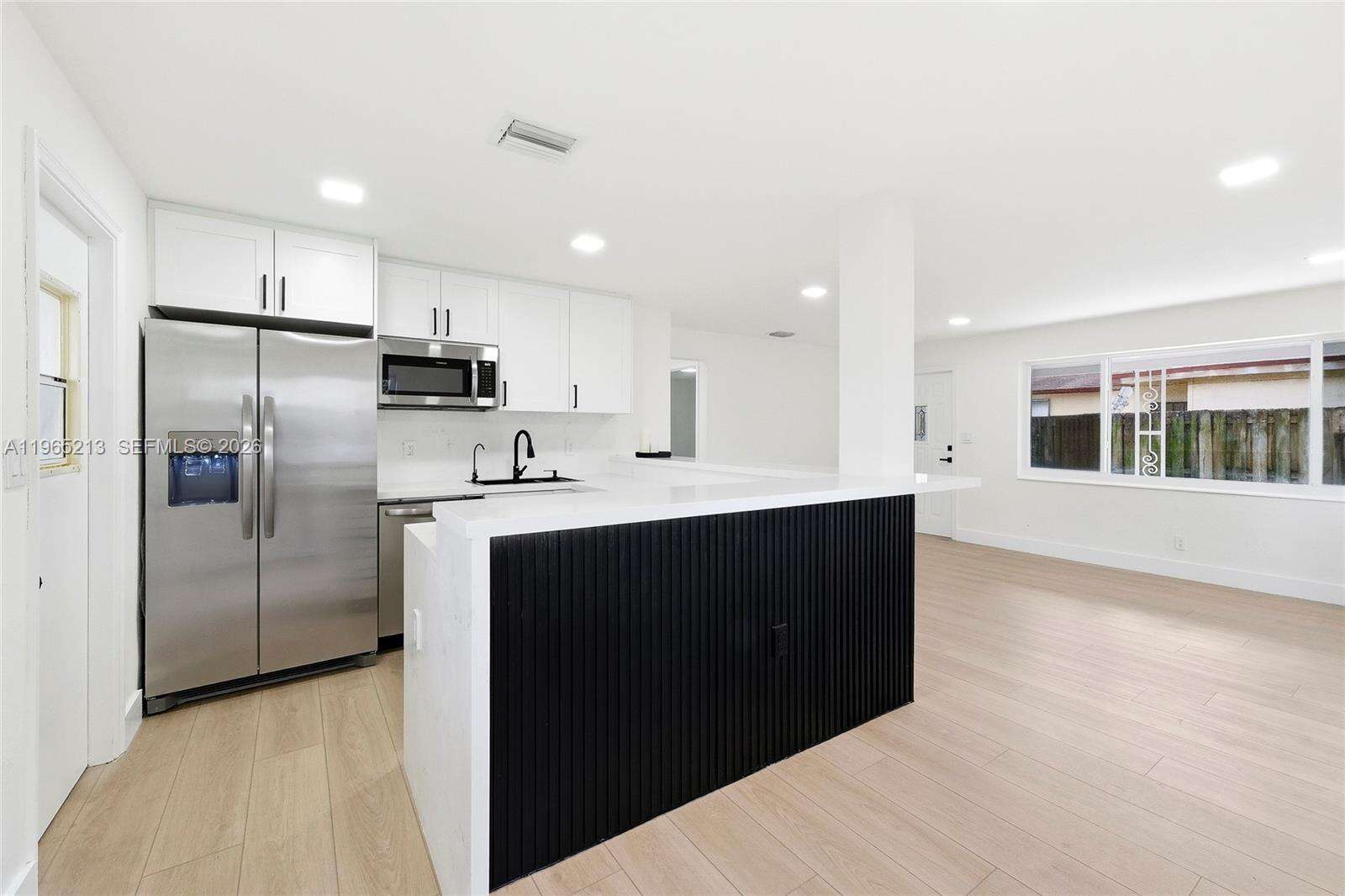 921 32nd Ave, Hollywood, FL 33021 | Picture 3