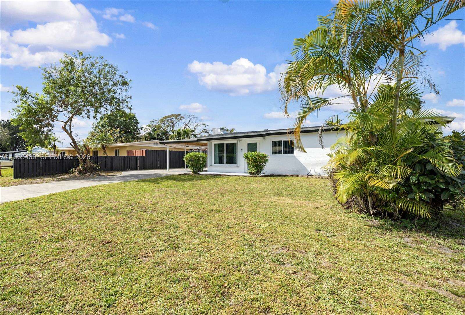 3036 58th Ave, Hollywood, FL 33021 | Picture 9