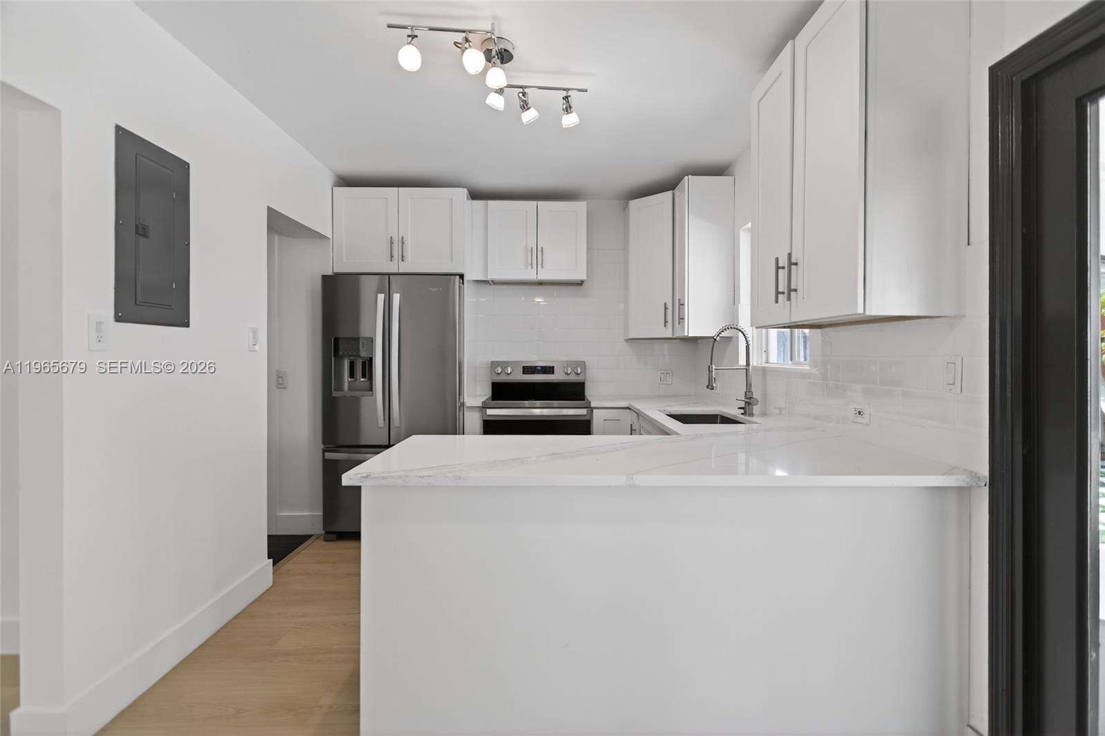 1113 Victoria Park Rd, Fort Lauderdale, FL 33304 | Picture 15