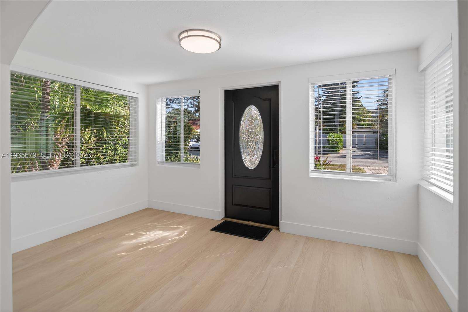 1113 Victoria Park Rd, Fort Lauderdale, FL 33304 | Picture 3