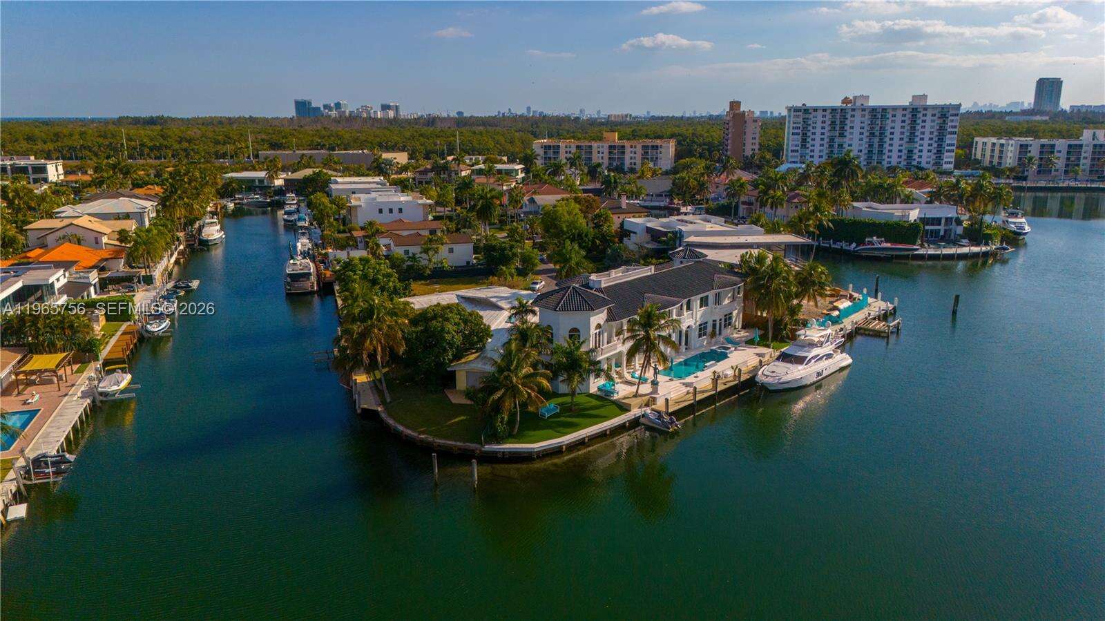 16479 30th Ave, North Miami Beach, FL 33160 | Picture 2