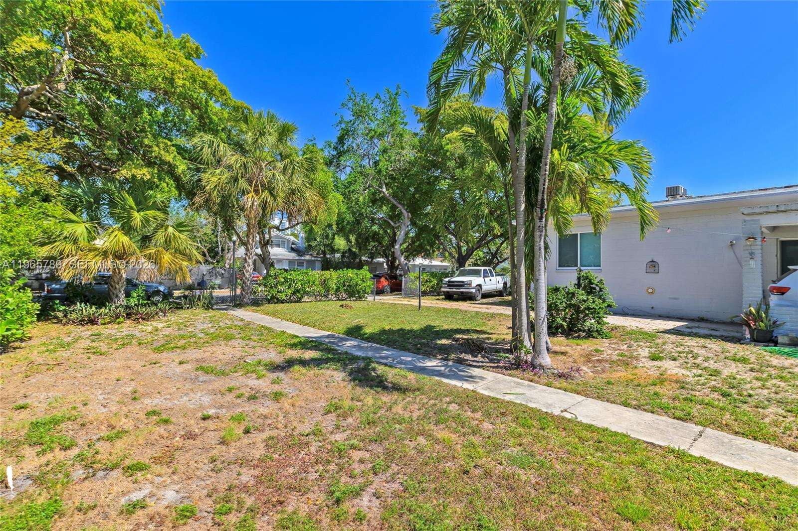 1946 Madison St, Hollywood, FL 33020 | Picture 32