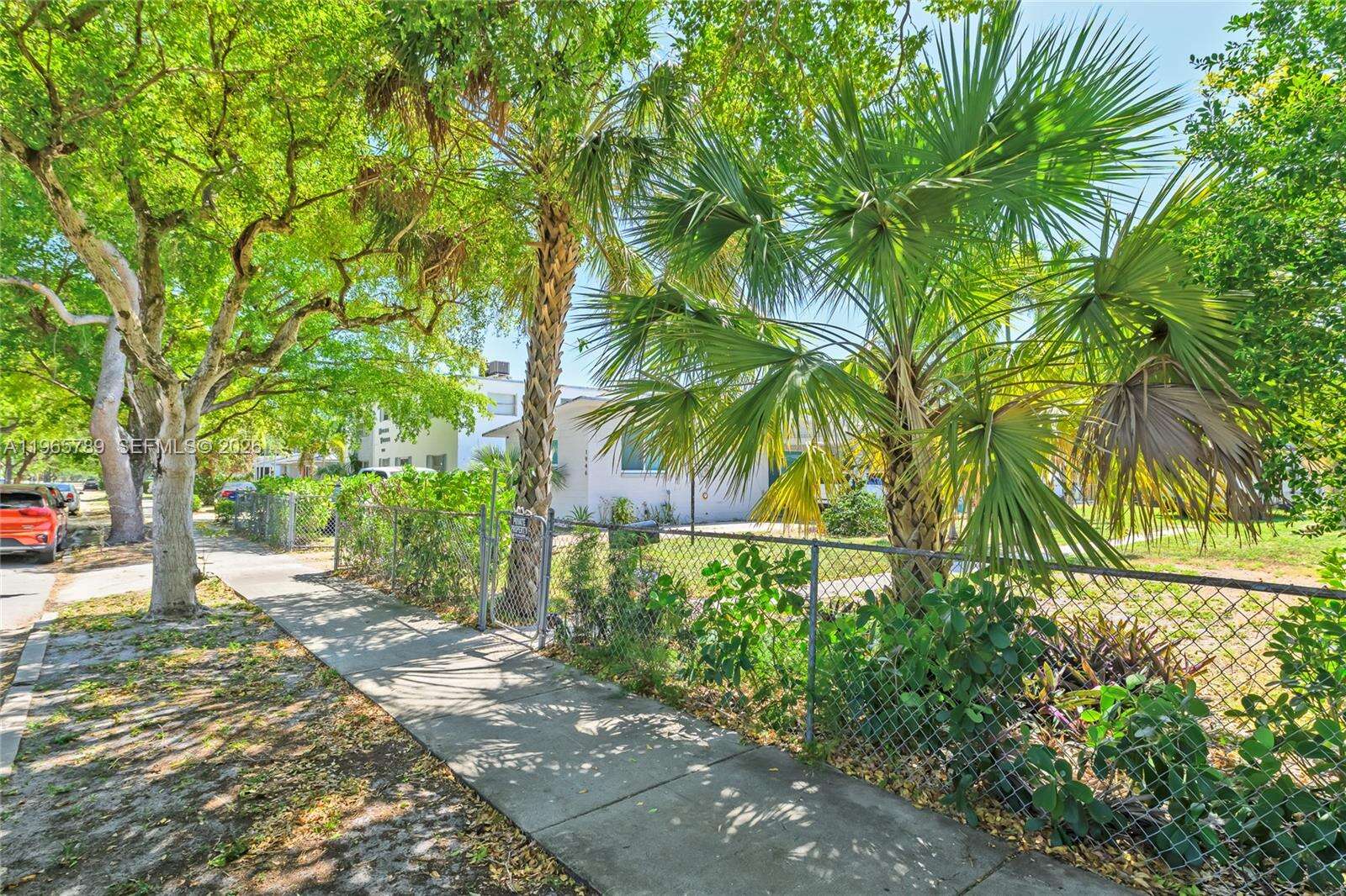 1946 Madison St, Hollywood, FL 33020 | Picture 5