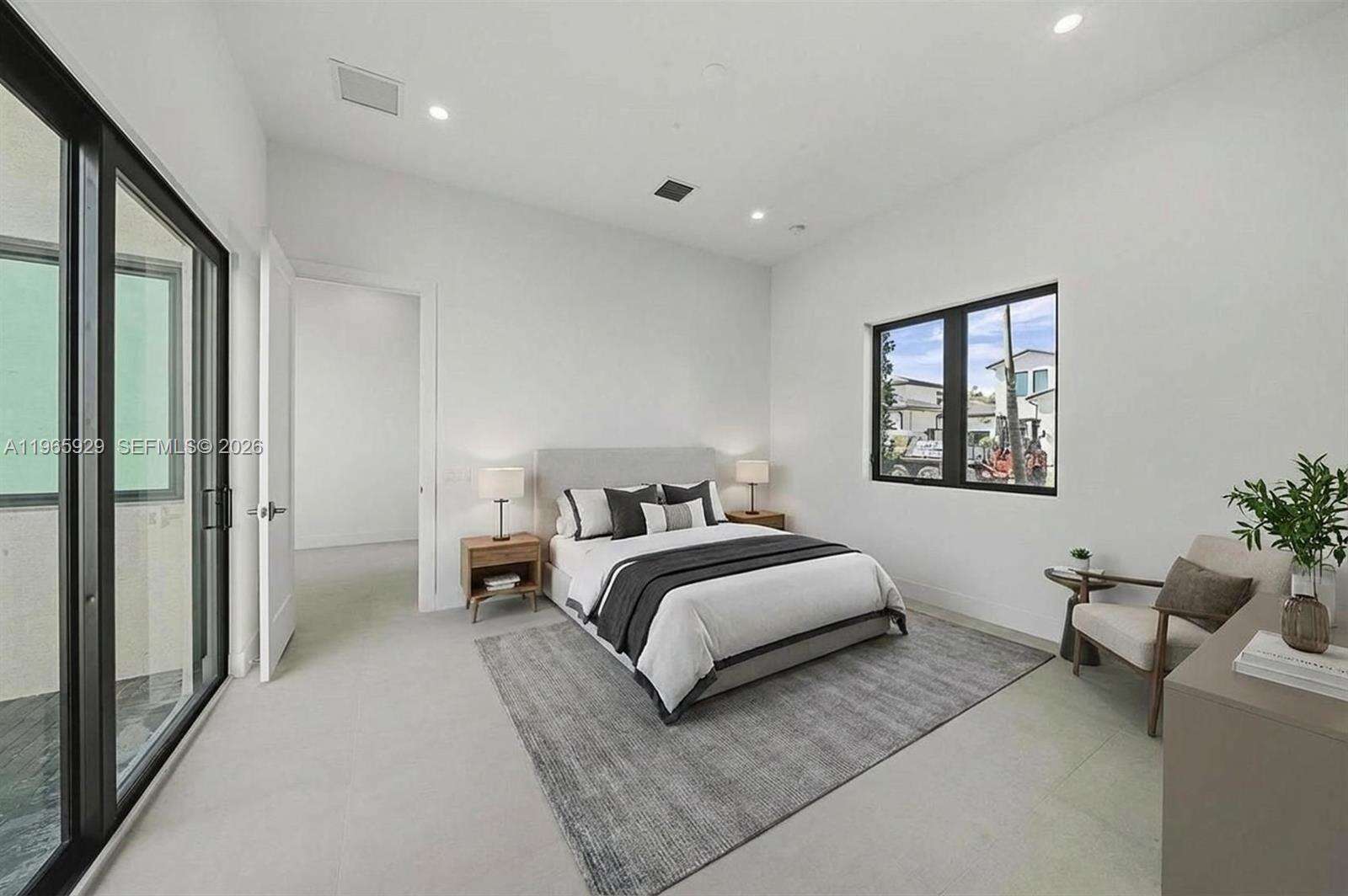 5718 Ashwood Cir W, Hollywood, FL 33312 | Picture 4