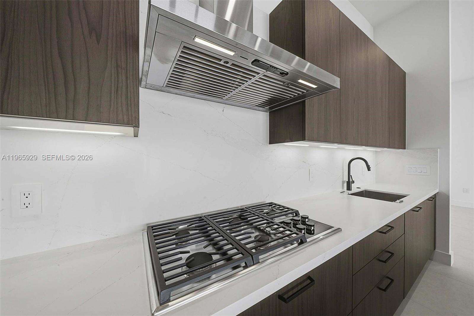 5718 Ashwood Cir W, Hollywood, FL 33312 | Picture 34