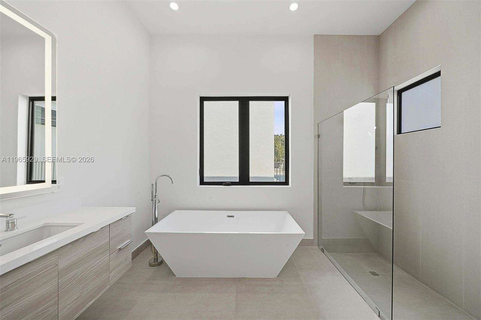 5718 Ashwood Cir W, Hollywood, FL 33312 | Picture 49