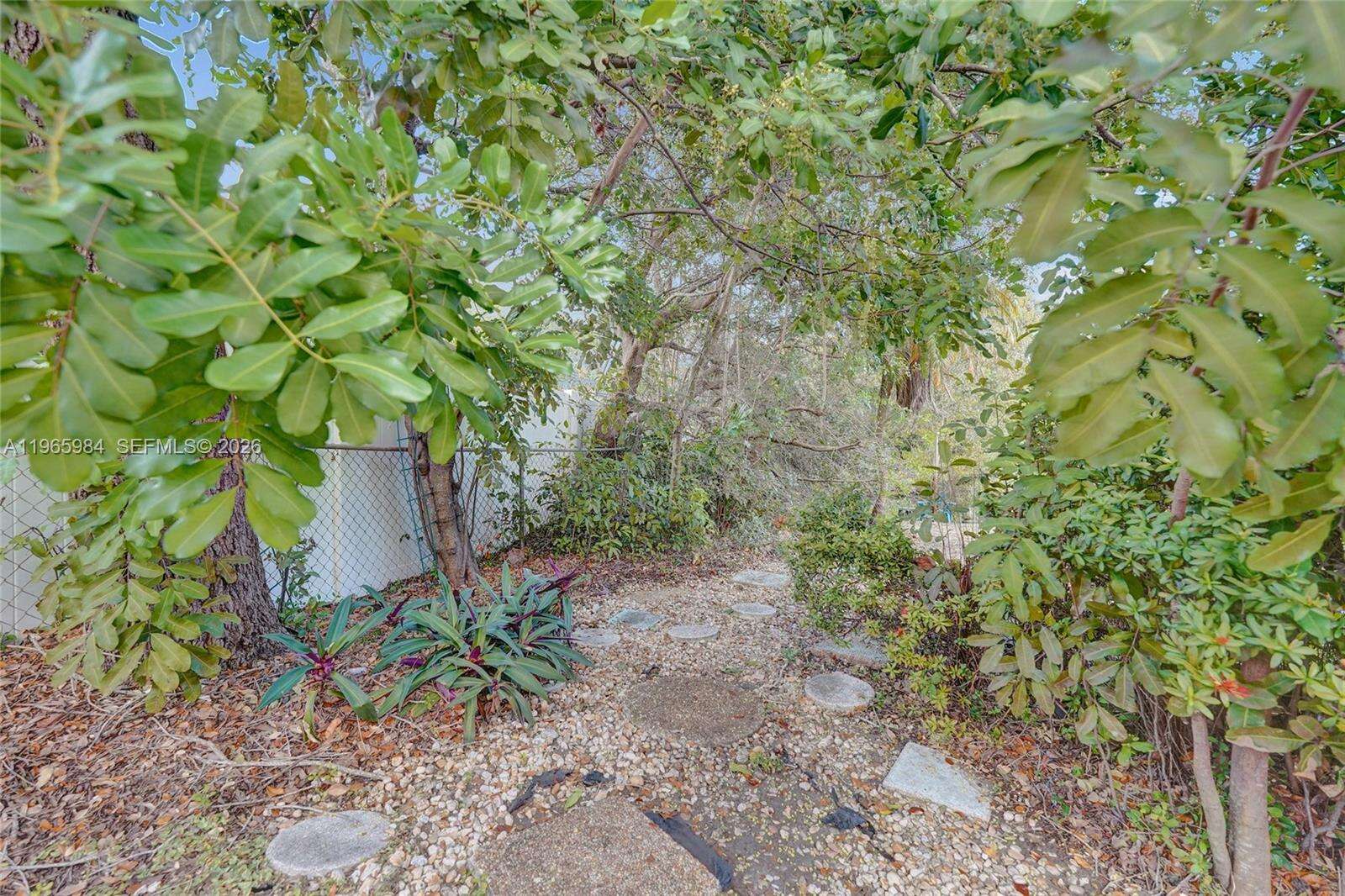 2005 31st Ave, Hollywood, FL 33021 | Picture 87