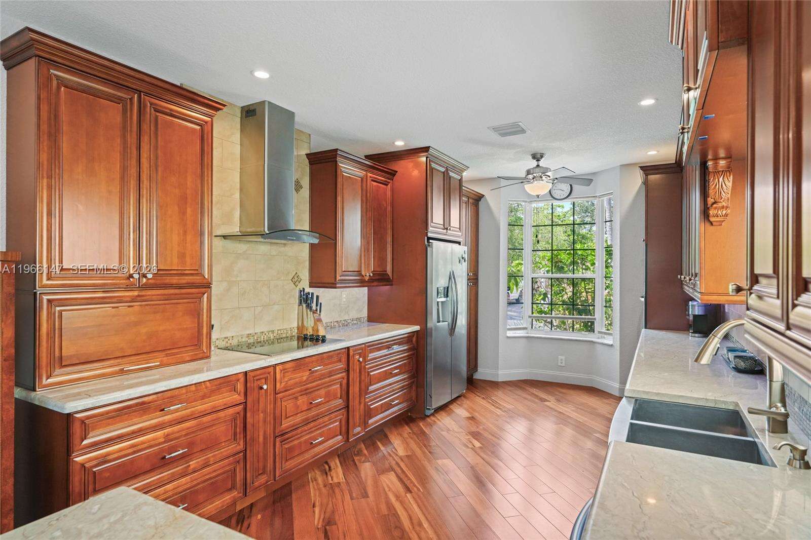 1282 Grant Ct, Hollywood, FL 33019 | Picture 11