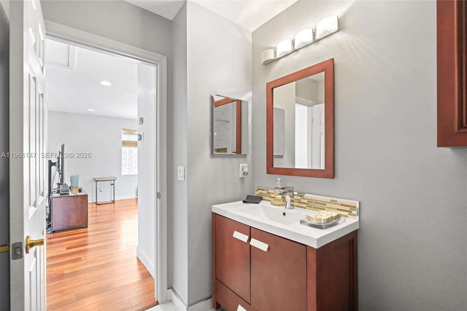 1282 Grant Ct, Hollywood, FL 33019 | Picture 26