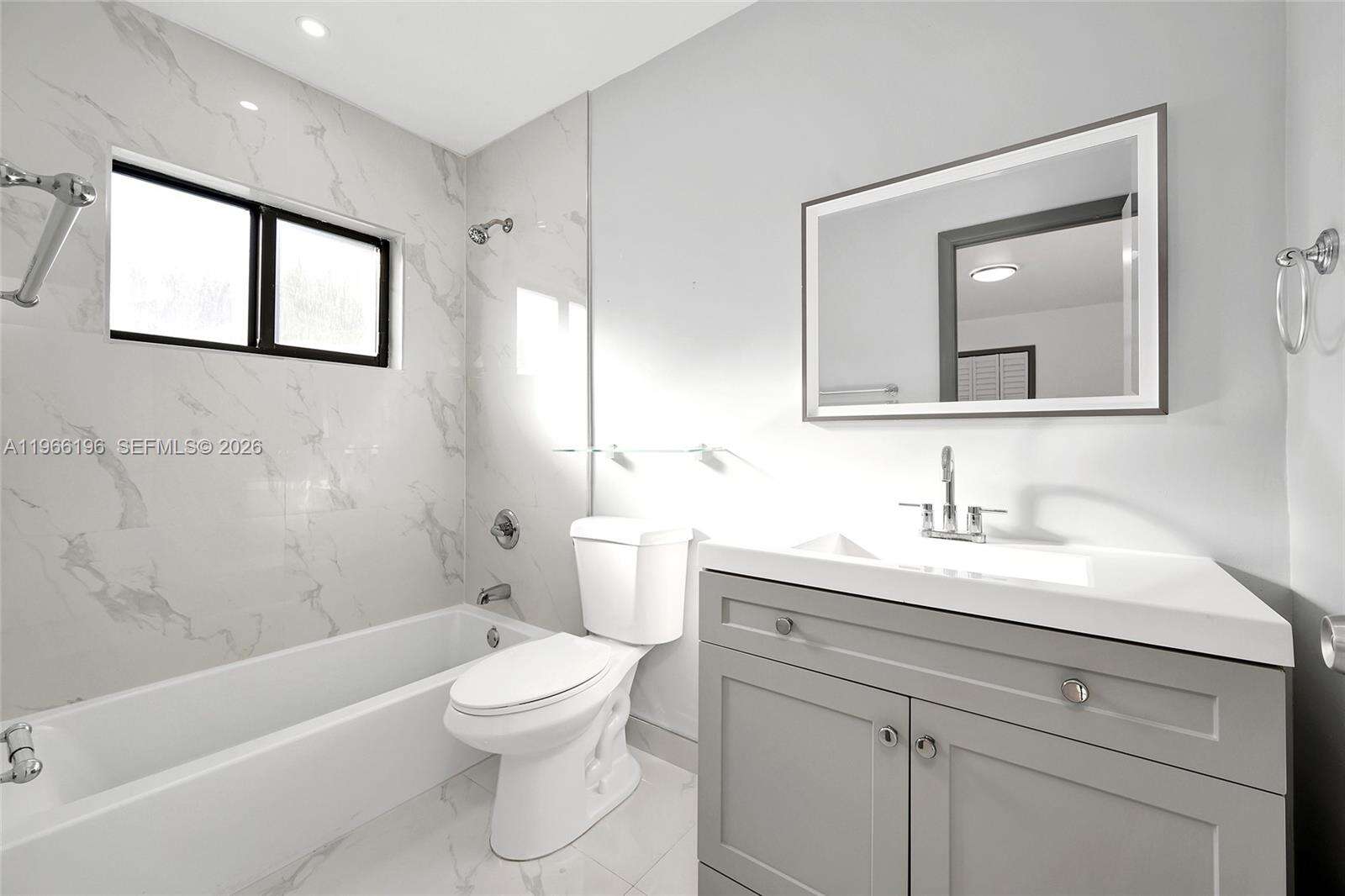 2221 Charleston St, Hollywood, FL 33020 | Picture 13