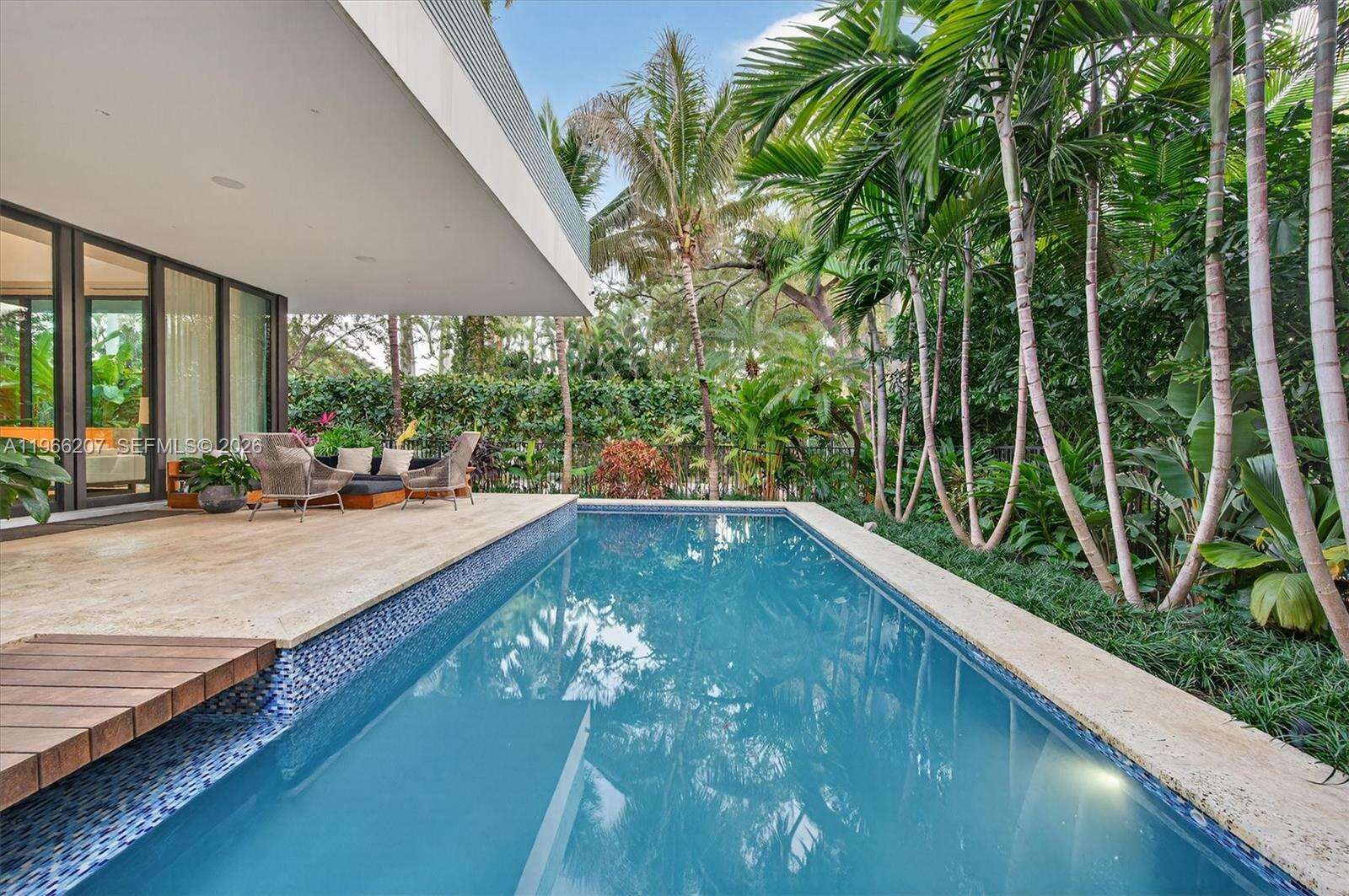 2300 Sunset Dr, Miami Beach, FL 33140 | Picture 22