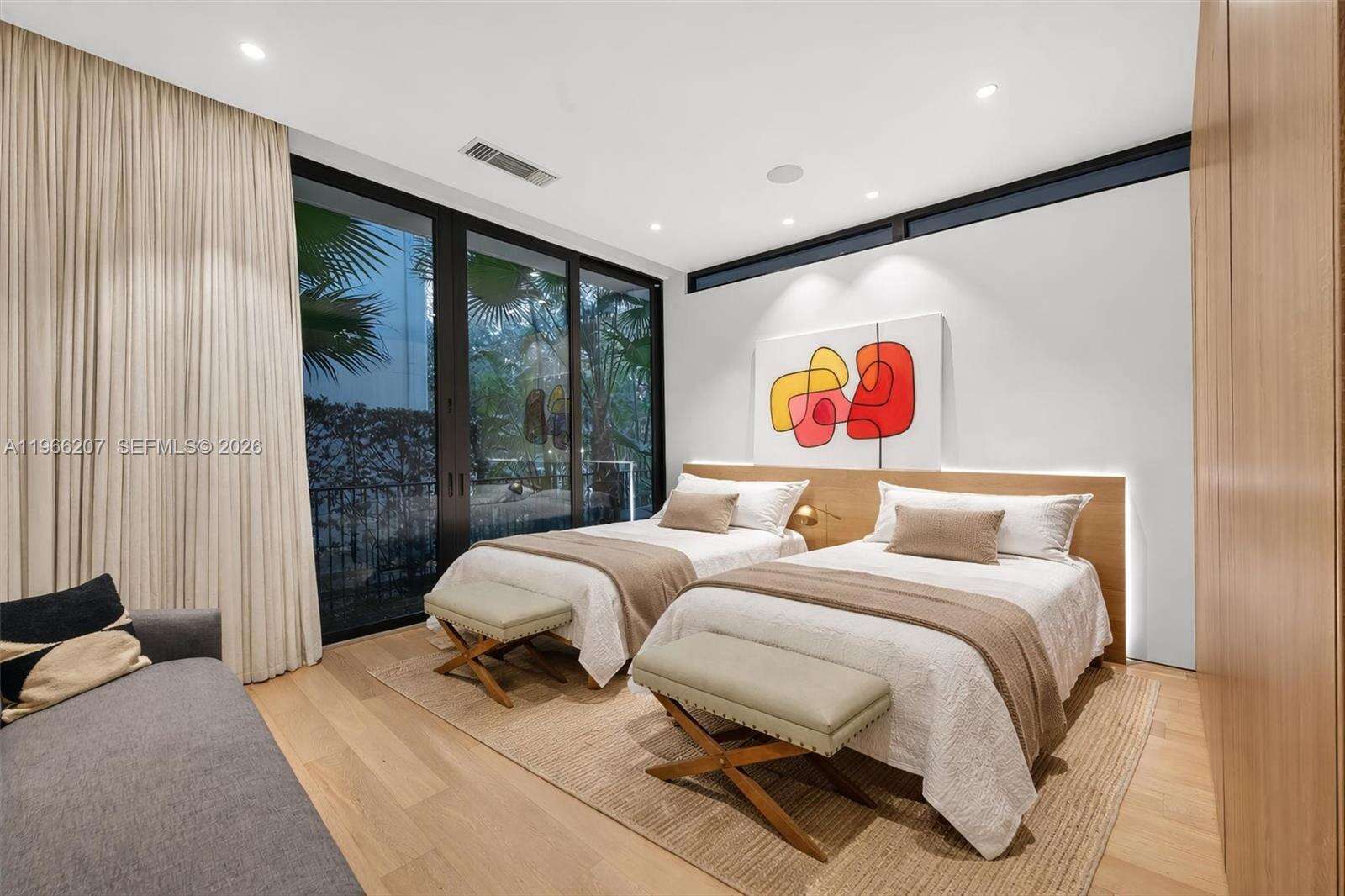 2300 Sunset Dr, Miami Beach, FL 33140 | Picture 24