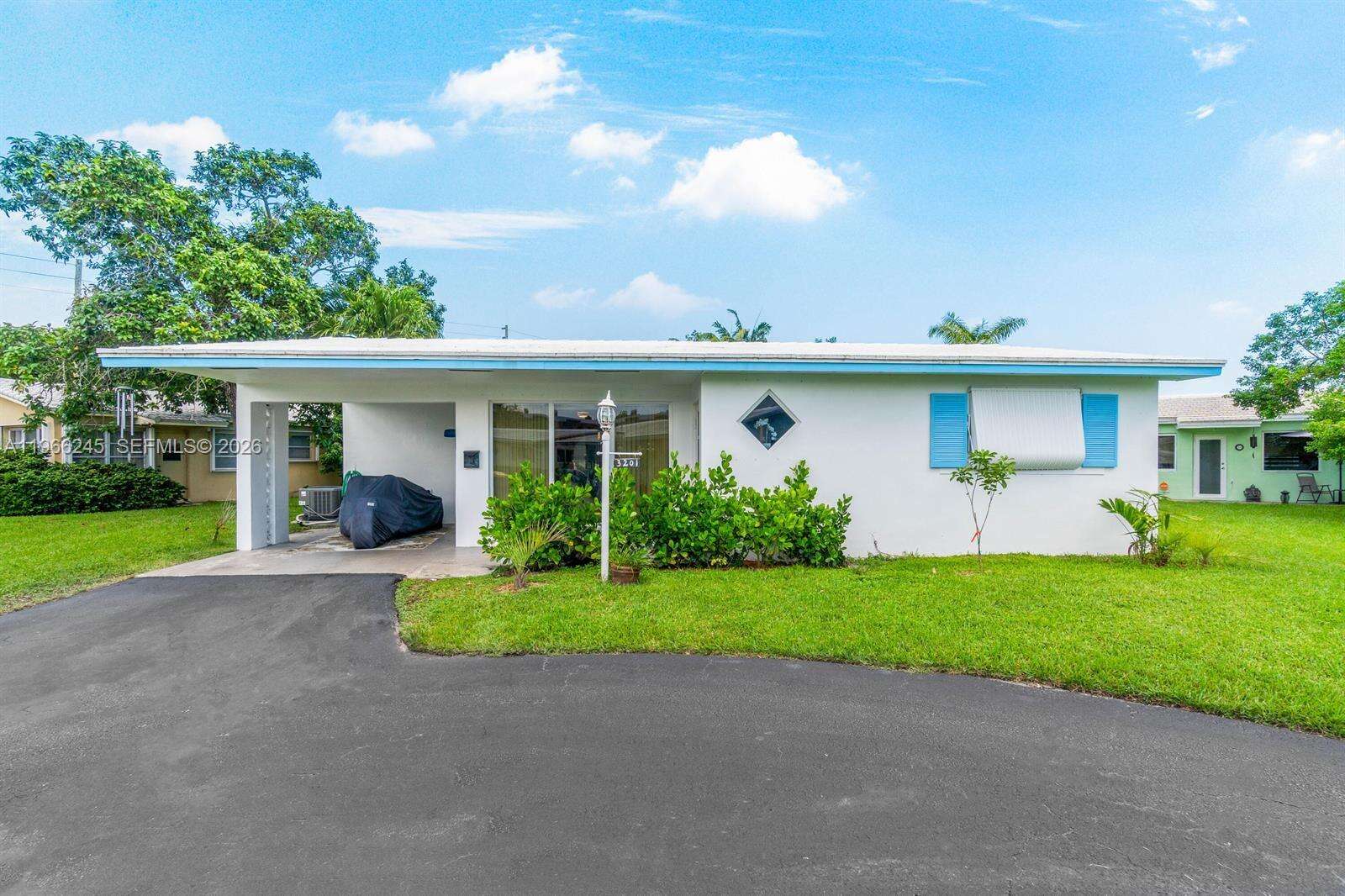 3201 Abbott Ln, Hollywood, FL 33021 | Picture 1