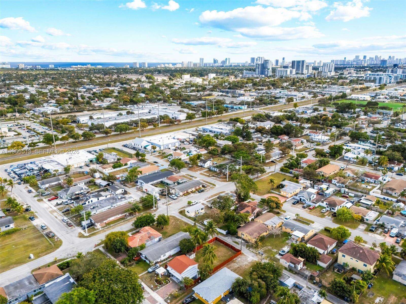 2210 Roosevelt St, Hollywood, FL 33020 - For Sale photo 17