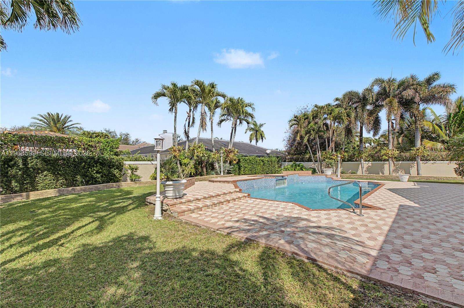 8305 157th Ter, Miami Lakes, FL 33016 | Picture 34