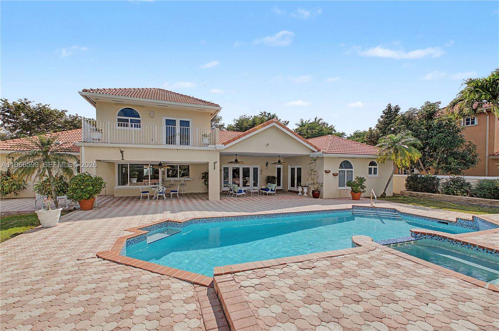 8305 157th Ter, Miami Lakes, FL 33016 | Picture 37