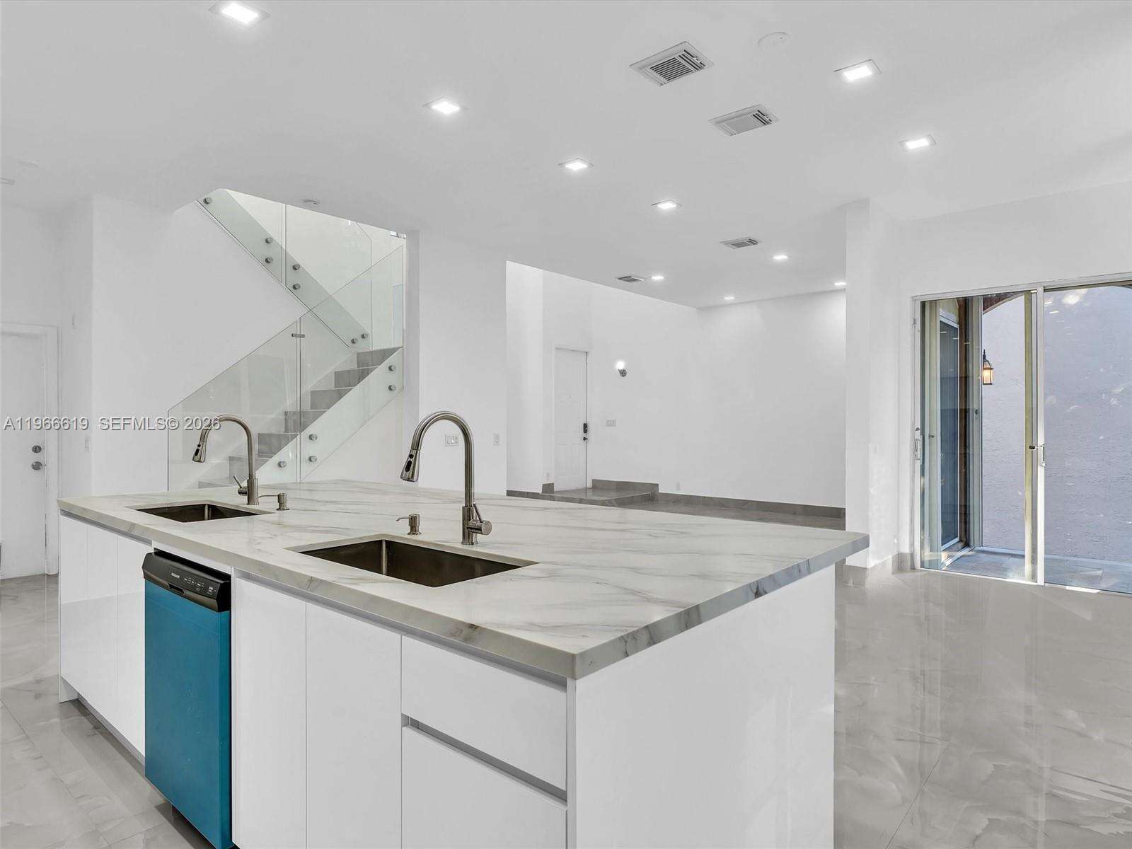 3830 48th Ct, Hollywood, FL 33312 | Picture 18