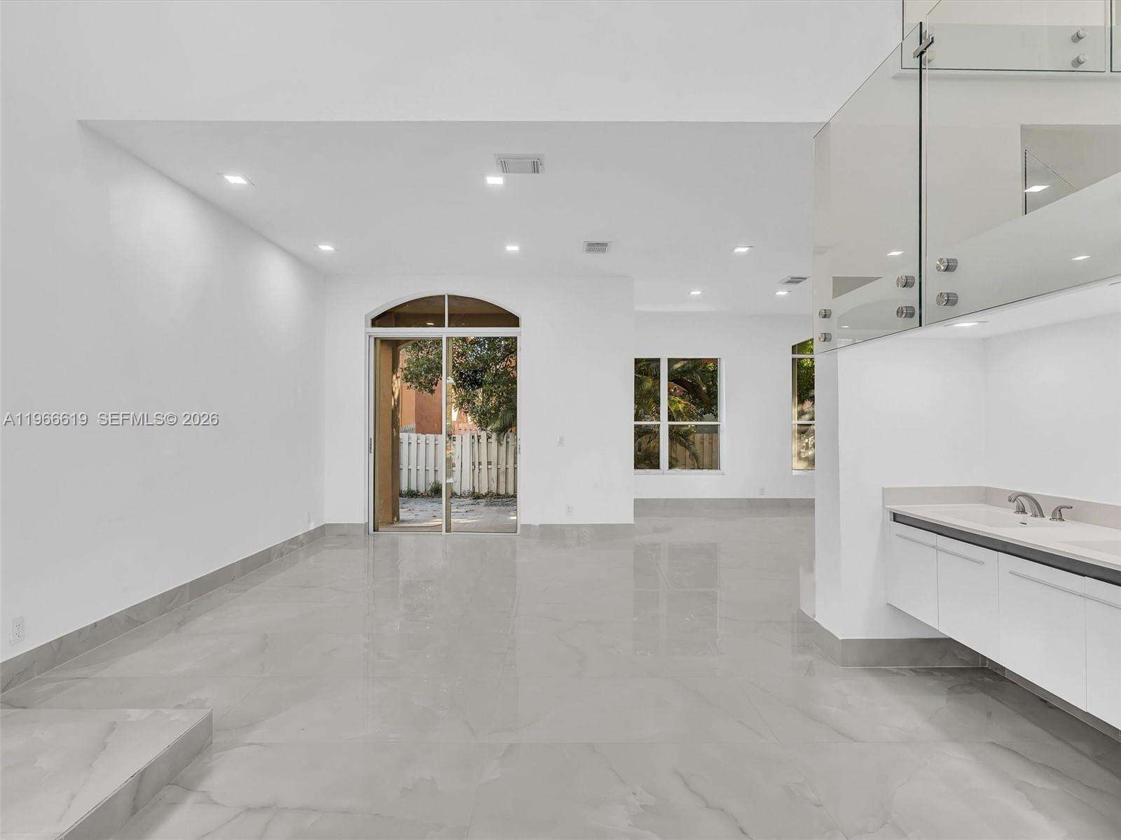 3830 48th Ct, Hollywood, FL 33312 | Picture 5