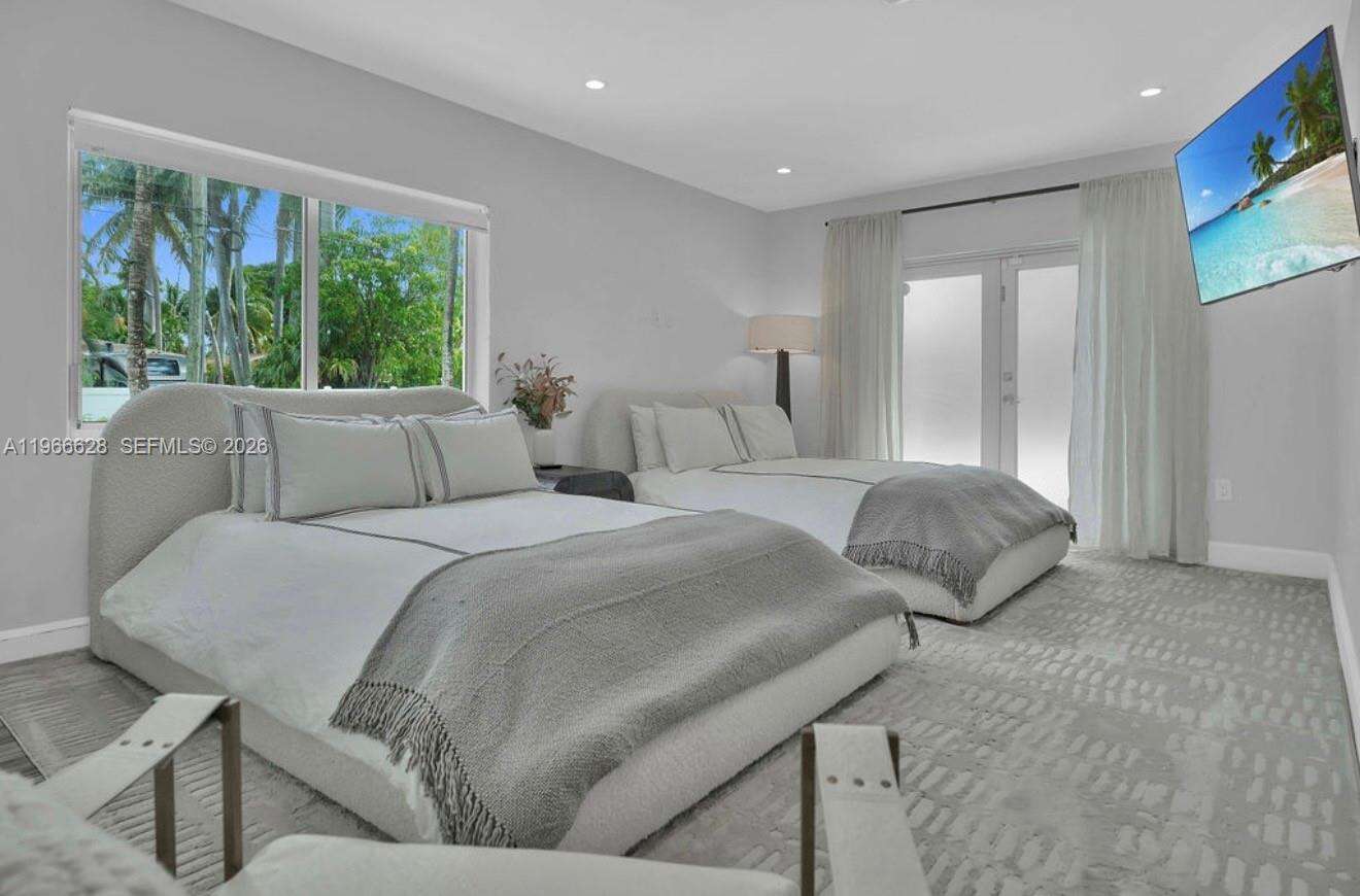 1050 Jefferson St, Hollywood, FL 33019 | Picture 23