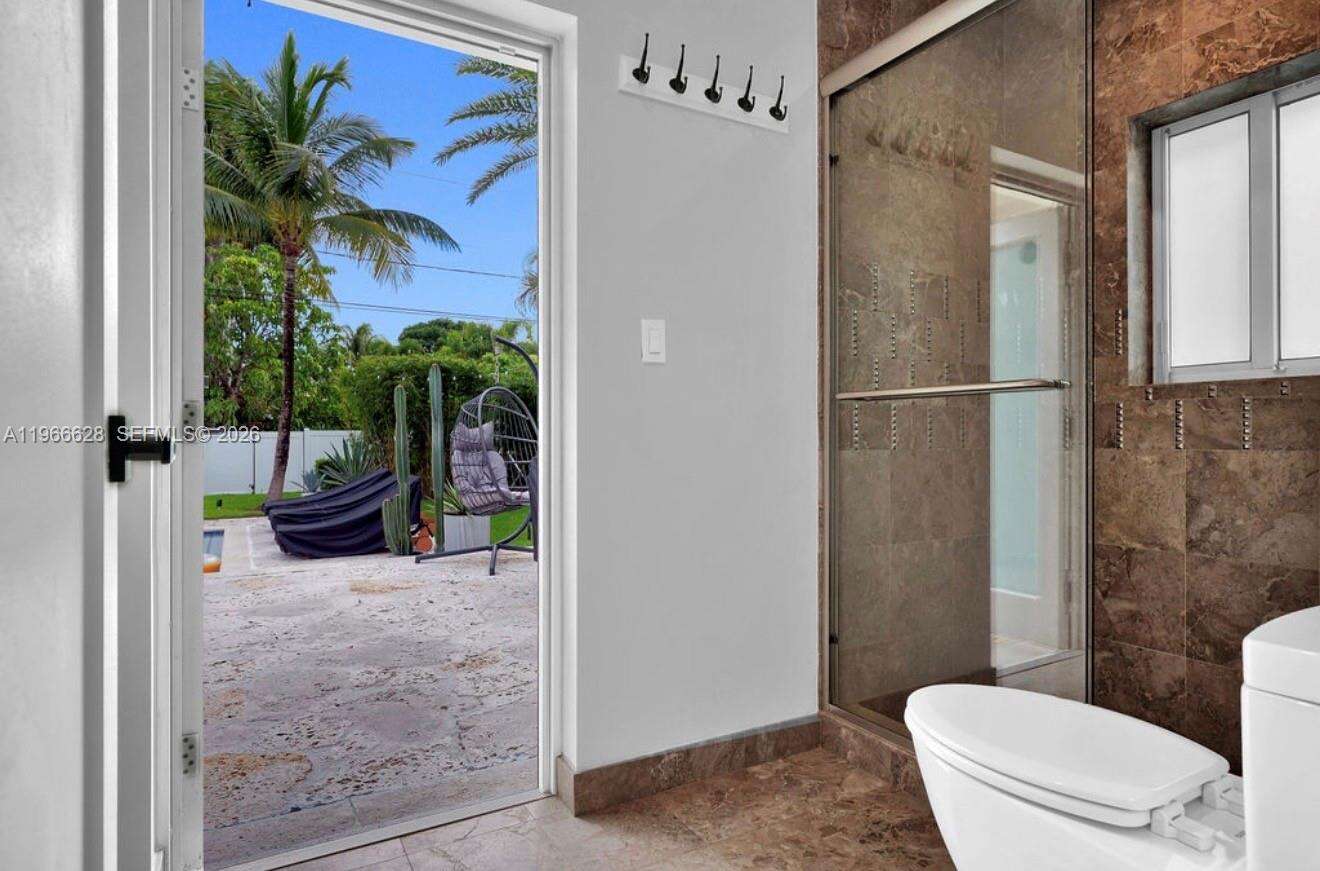 1050 Jefferson St, Hollywood, FL 33019 | Picture 37