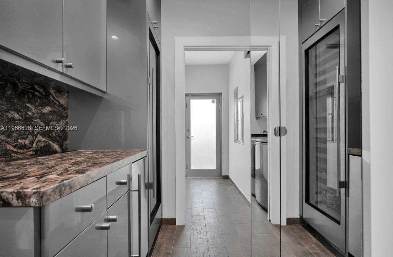 1050 Jefferson St, Hollywood, FL 33019 | Picture 38