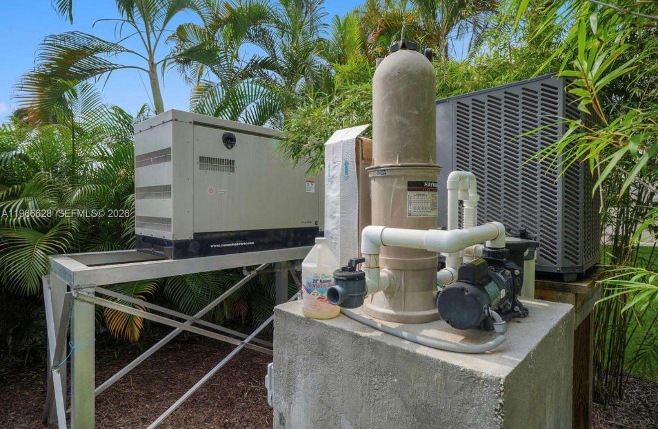 1050 Jefferson St, Hollywood, FL 33019 | Picture 45